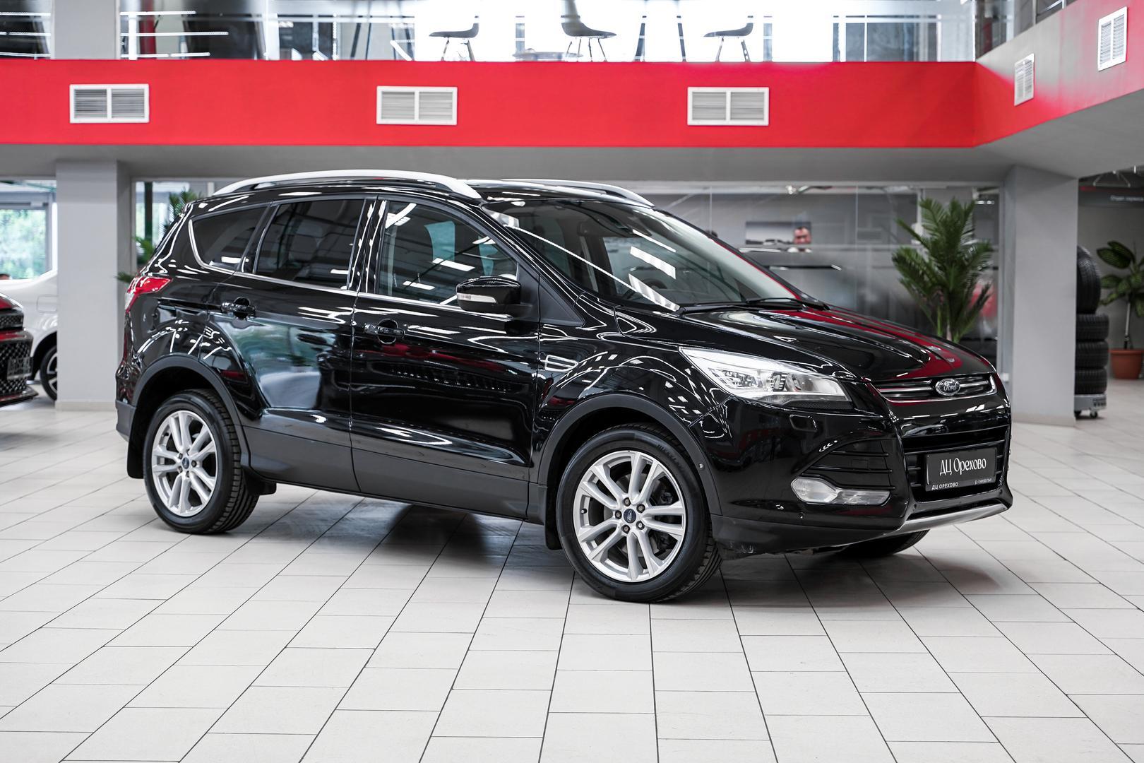 Ford Kuga 2013, черный, ДЦ Орехово