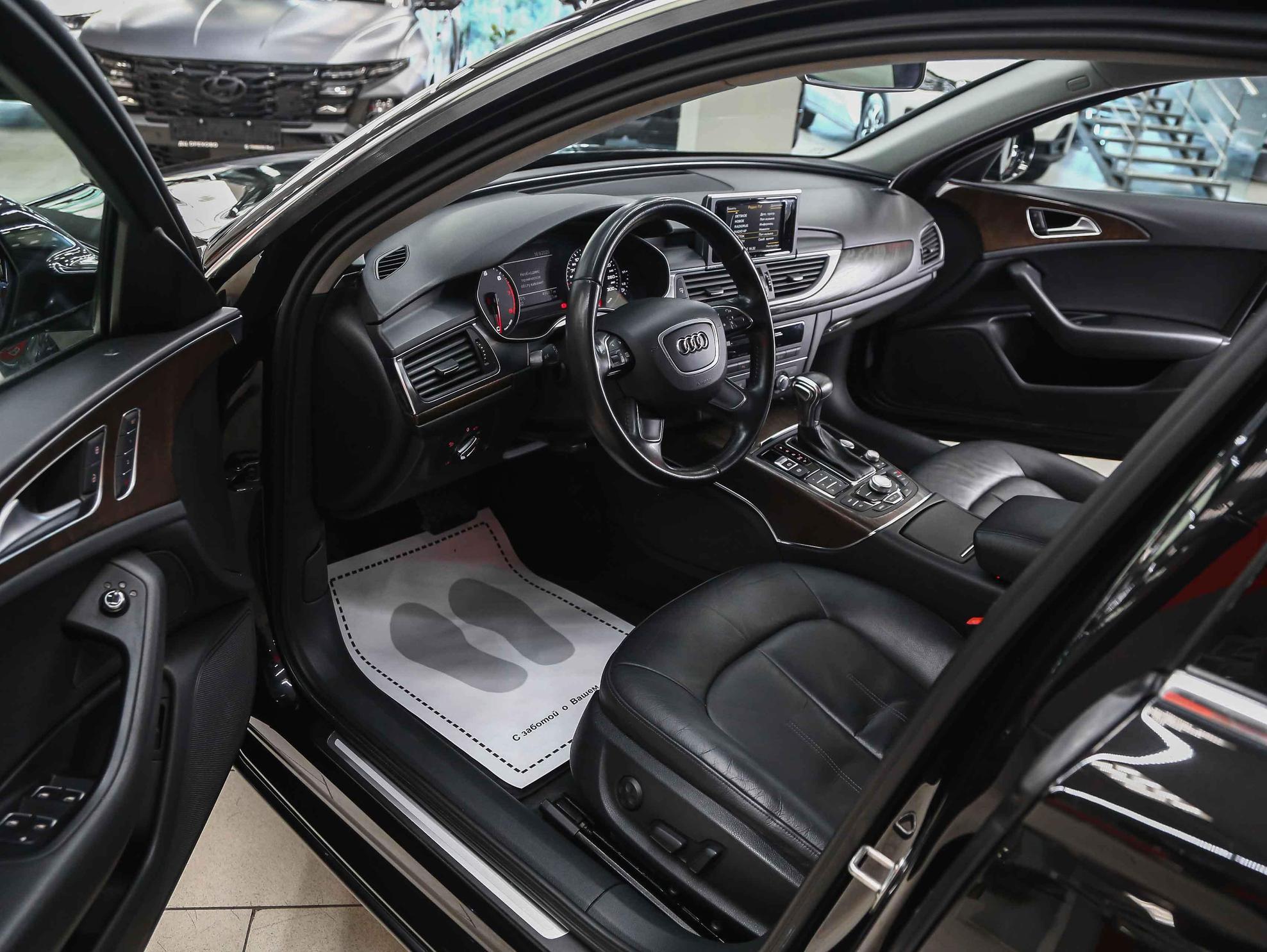 Audi A6 2014, черный, ДЦ Орехово