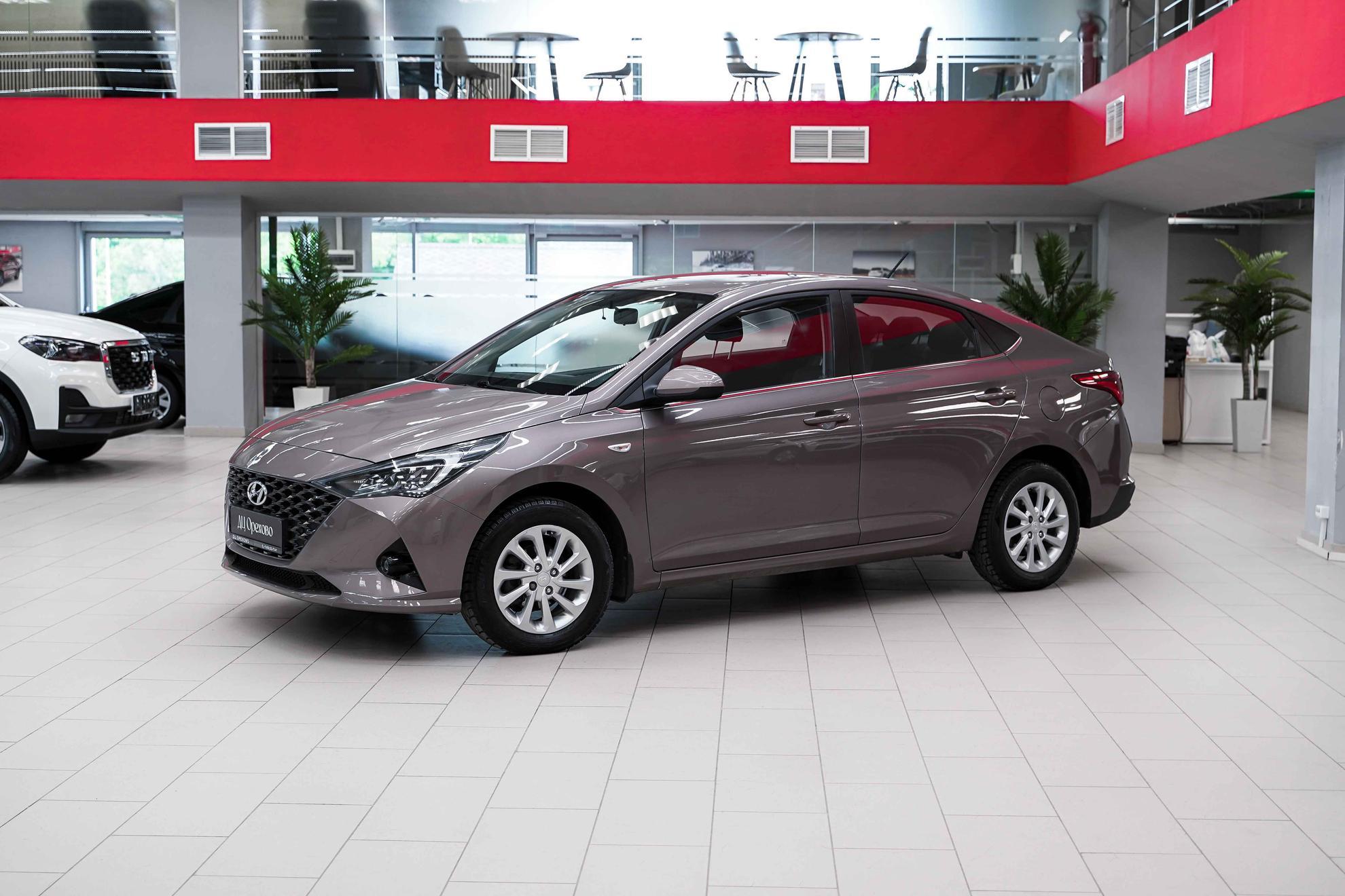 Hyundai Solaris 2020, коричневый, ДЦ Орехово