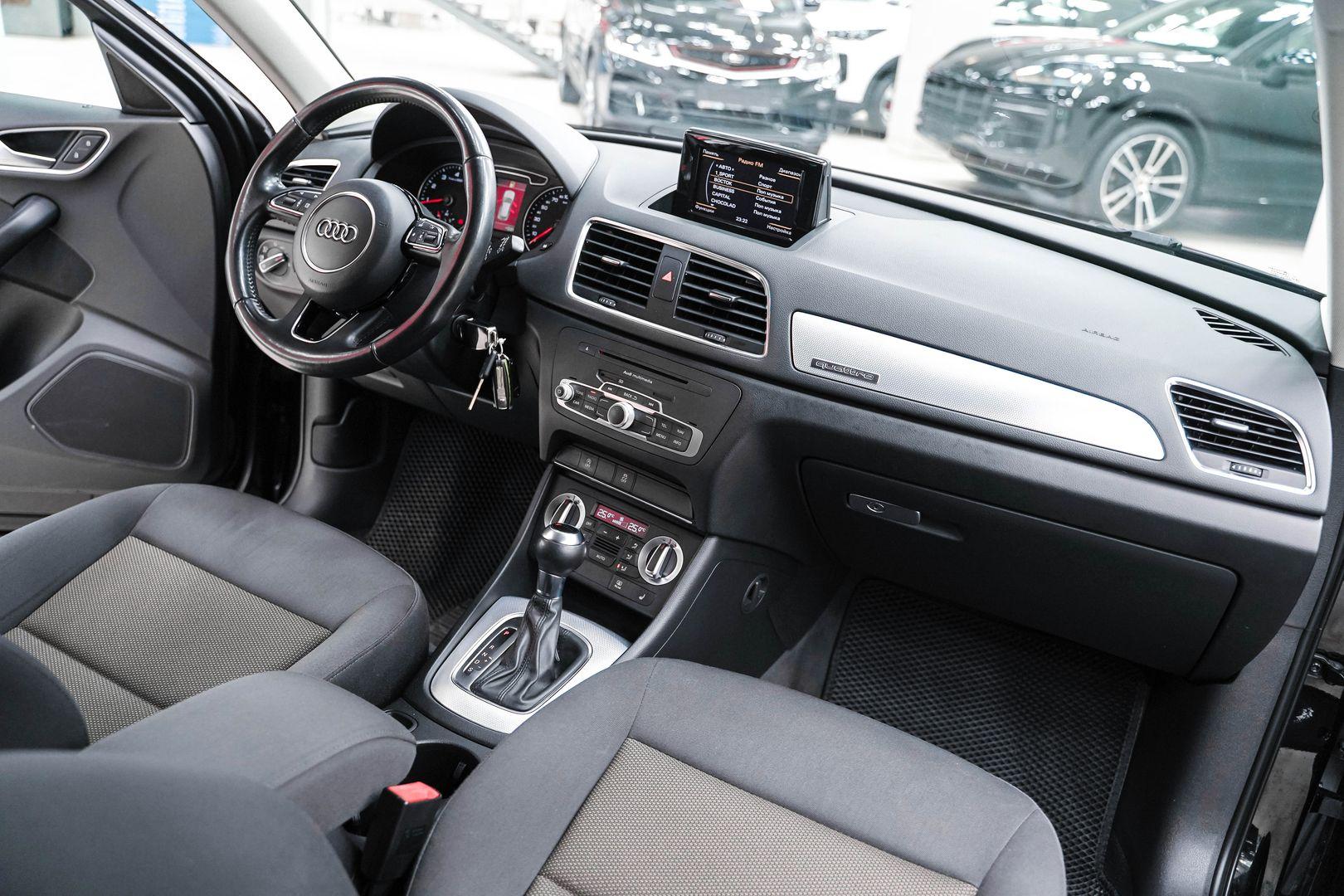 Audi Q3 2013, черный, ДЦ Орехово