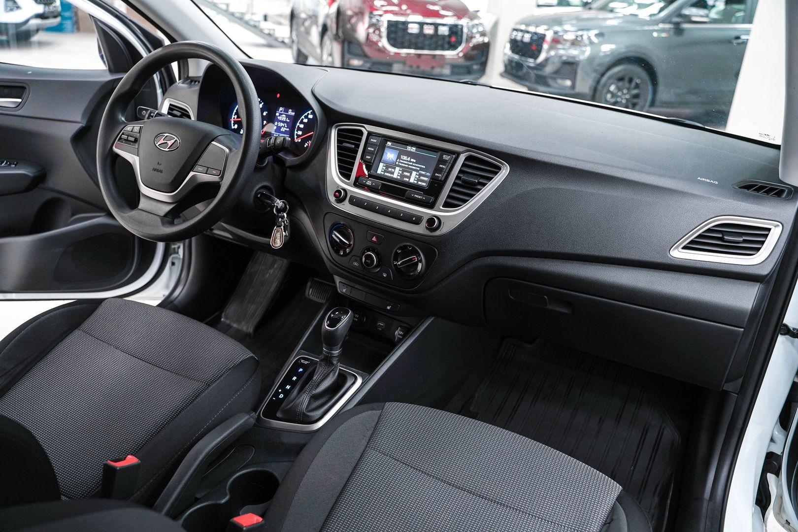 Hyundai Solaris 2019, белый, ДЦ Орехово