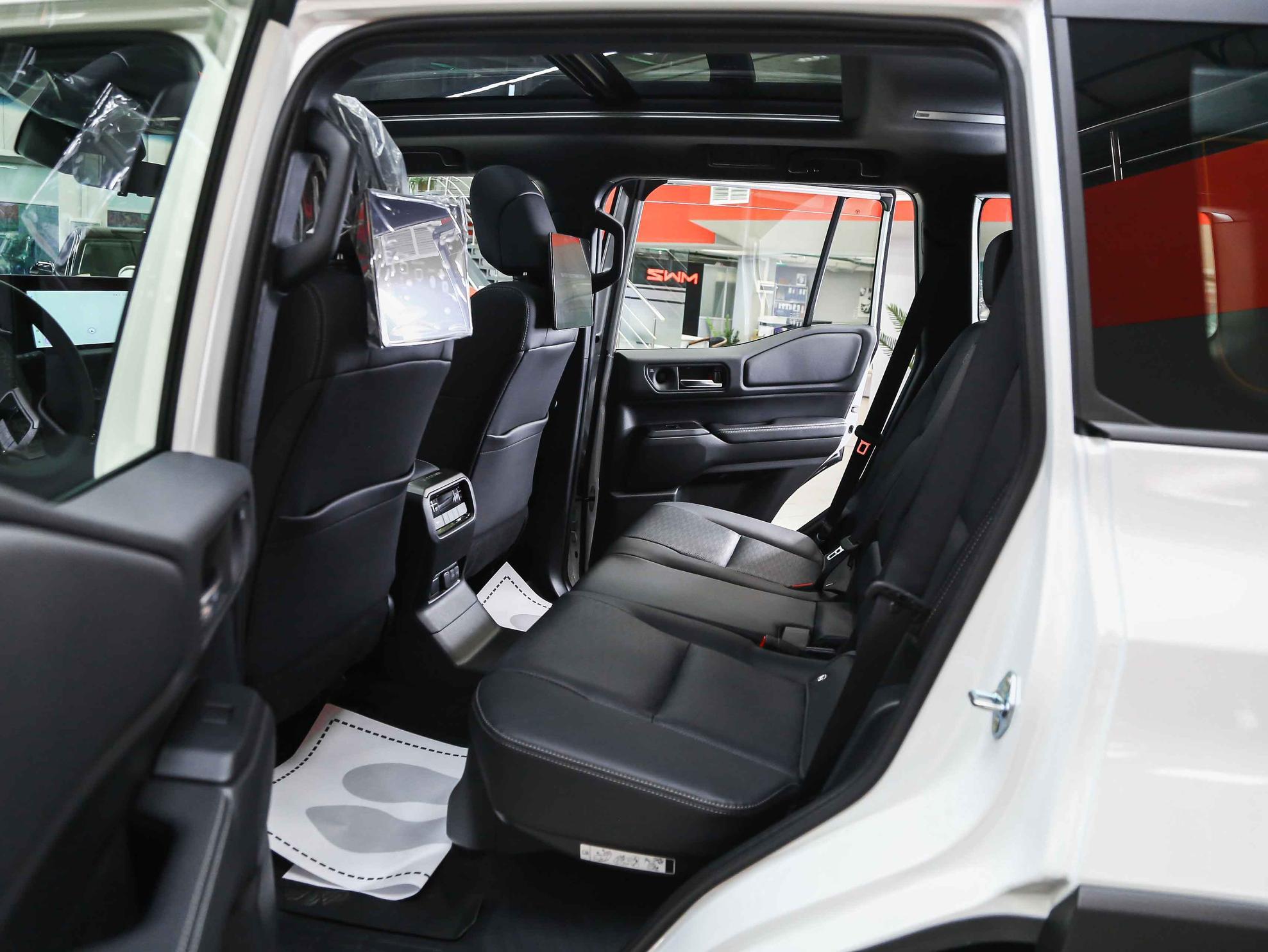 Toyota Land Cruiser Prado 2026, белый, ДЦ Орехово