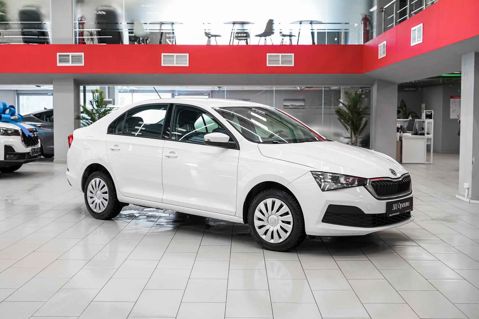 Skoda Rapid 2021, белый, ДЦ Орехово