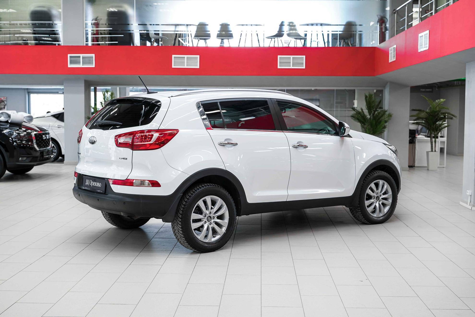 Kia Sportage 2013, белый, ДЦ Орехово