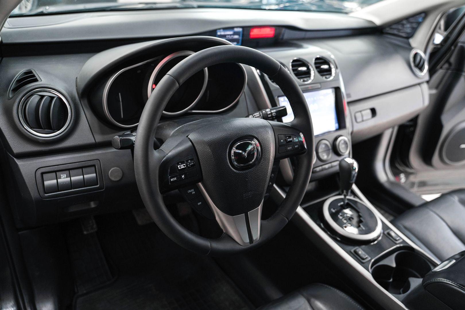 Mazda CX-7 2011, черный, ДЦ Орехово