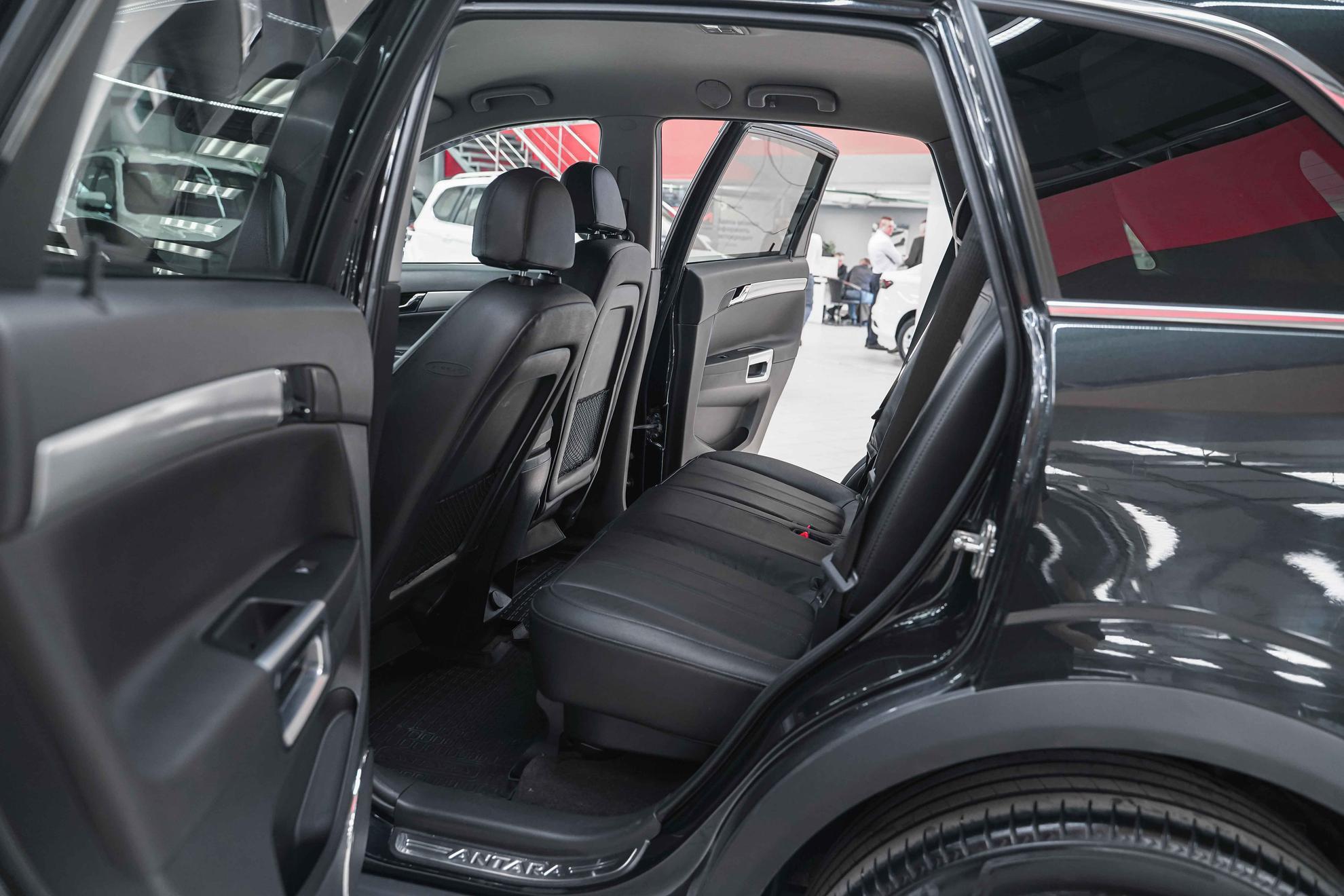 Opel Antara 2013, черный, ДЦ Орехово