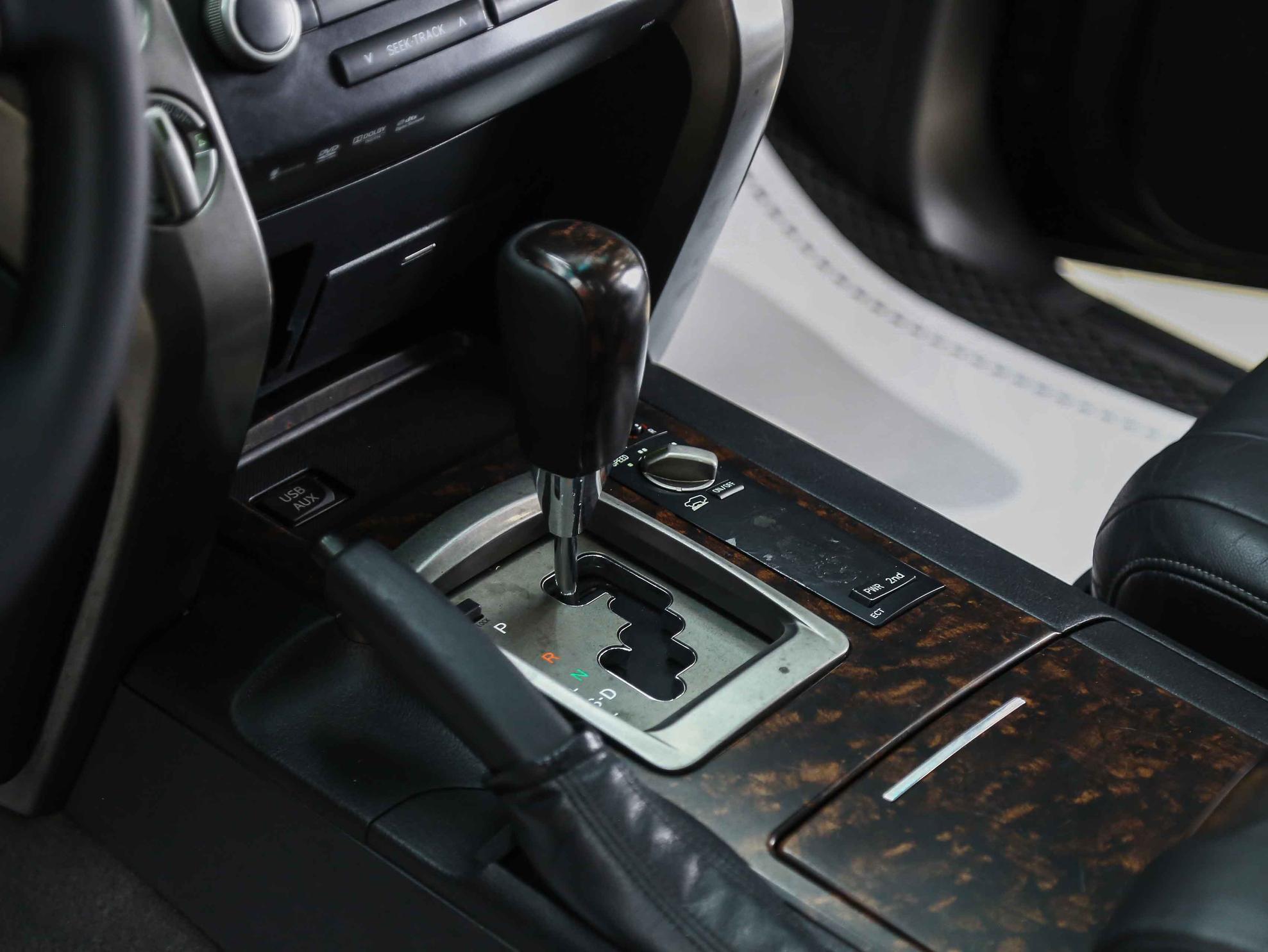 Toyota Land Cruiser 2011, черный, ДЦ Орехово