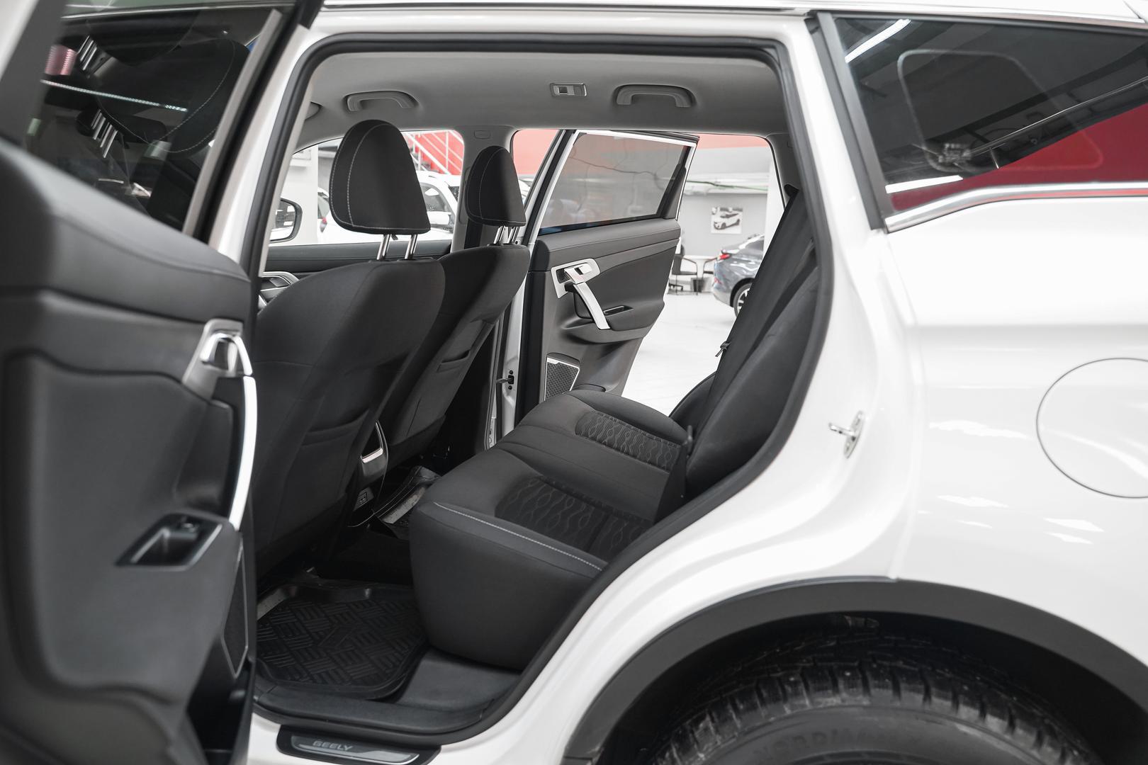 Geely Atlas 2019, белый, ДЦ Орехово