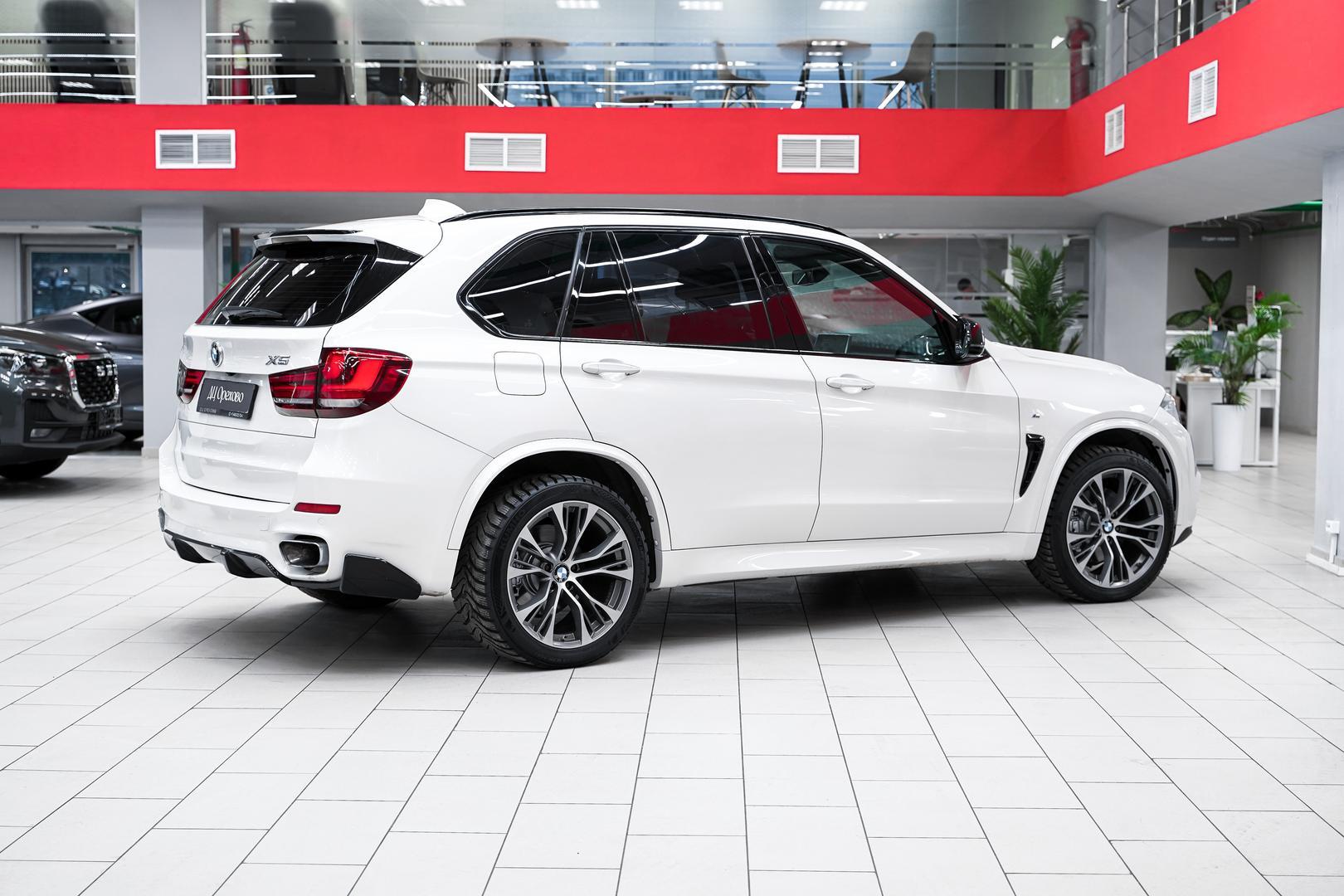 BMW X5 2016, белый, ДЦ Орехово