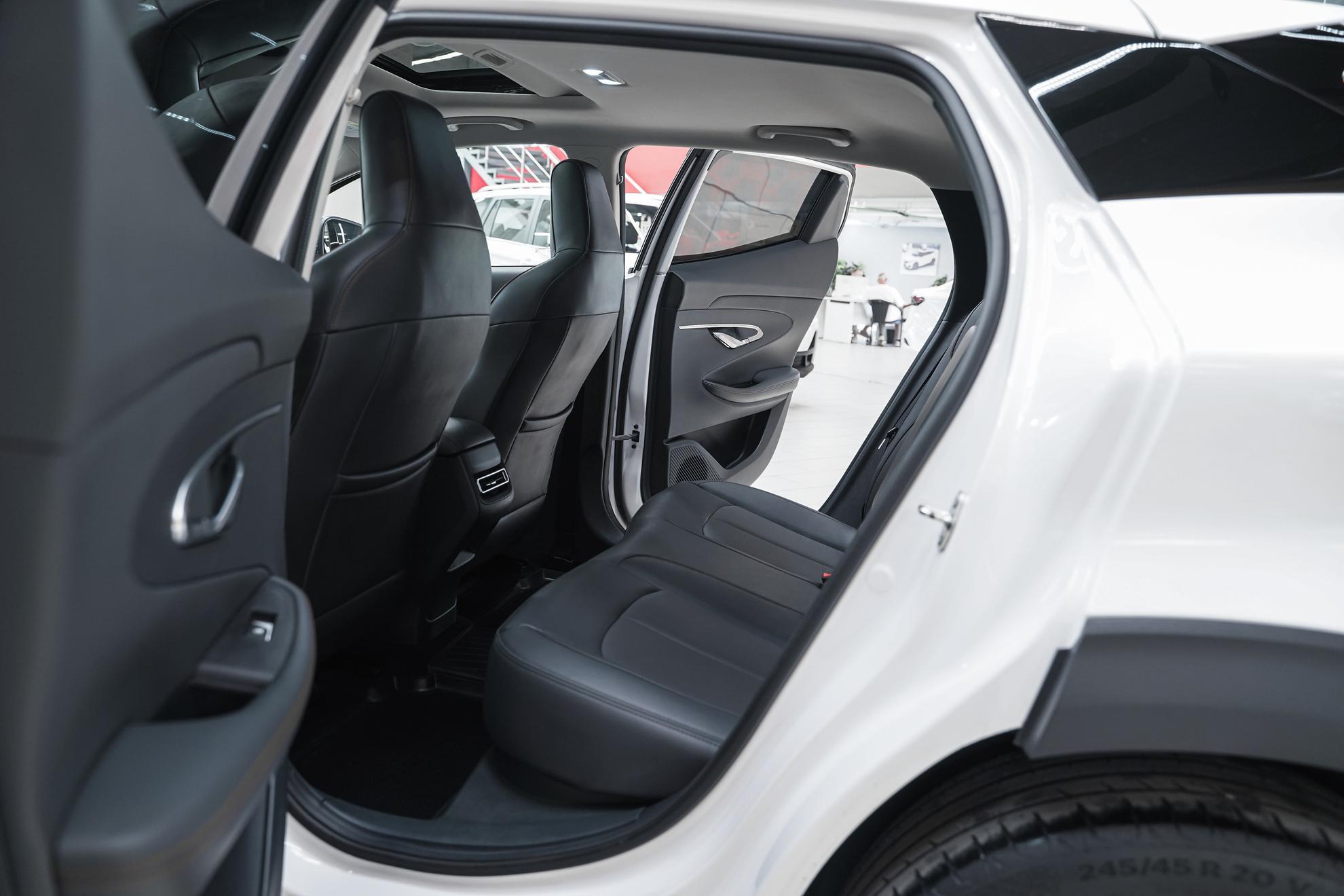 Changan UNI-T 2023, белый, ДЦ Орехово