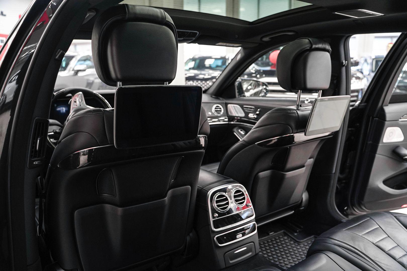 Mercedes-Benz S-Класс 2018, черный, ДЦ Орехово