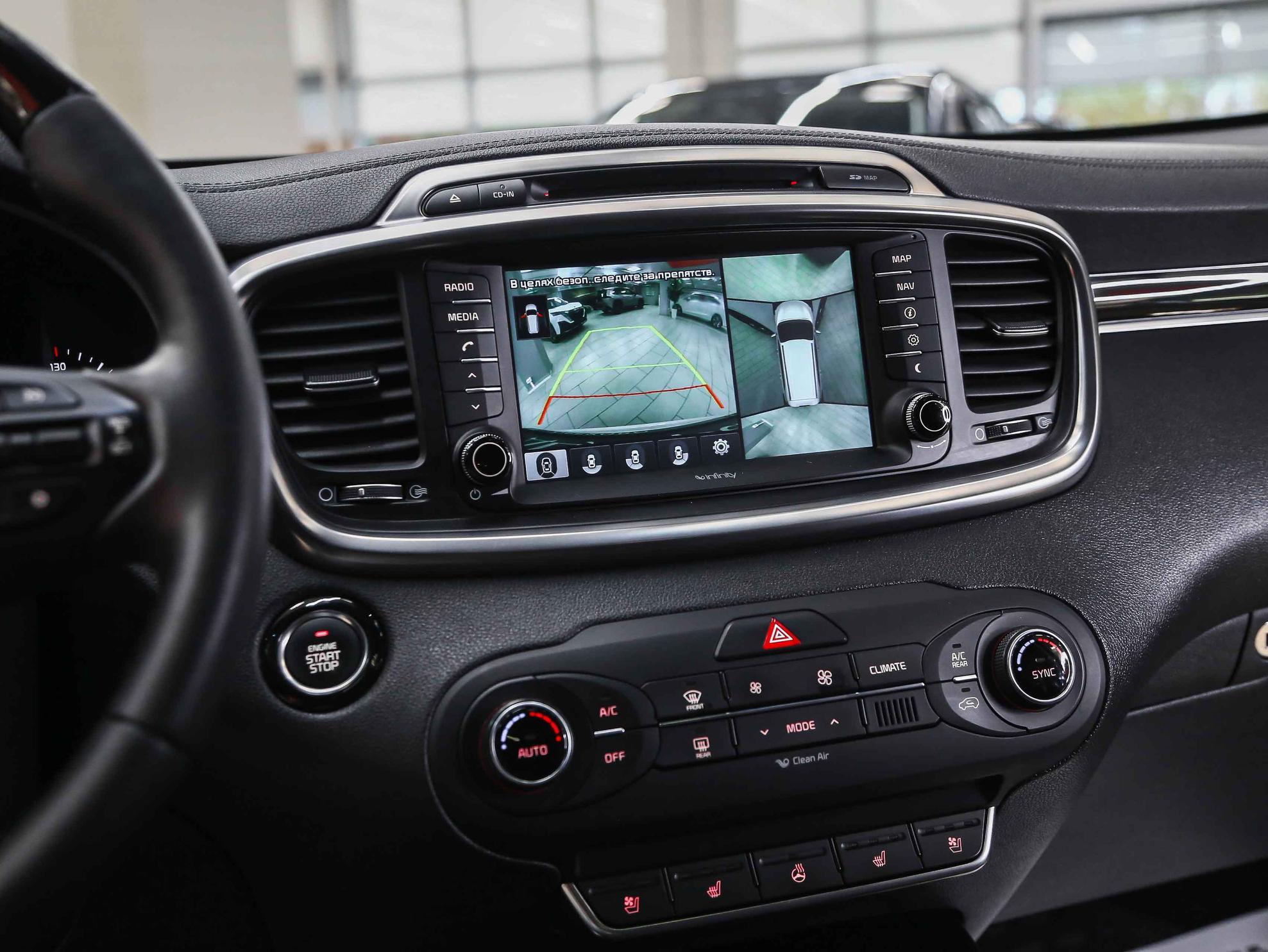 Kia Sorento 2017, белый, ДЦ Орехово