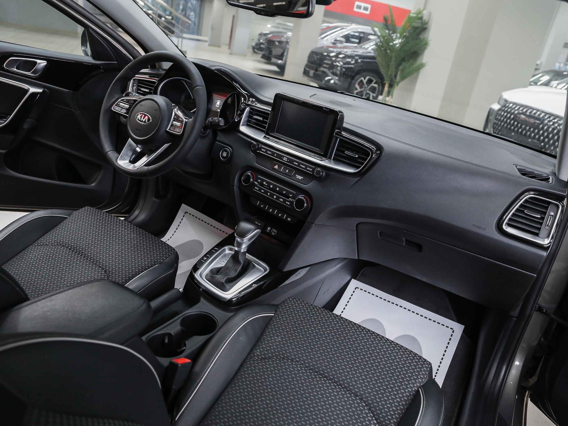 Kia Ceed 2019, серый, ДЦ Орехово