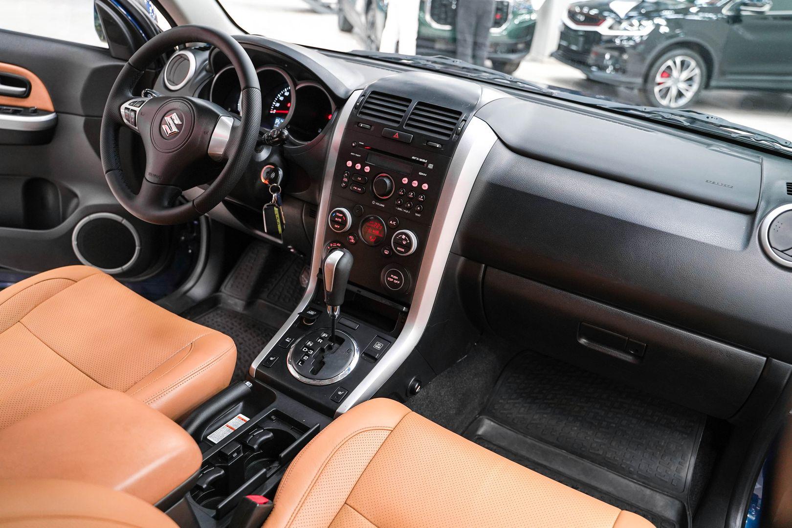 Suzuki Grand Vitara 2011, синий, ДЦ Орехово