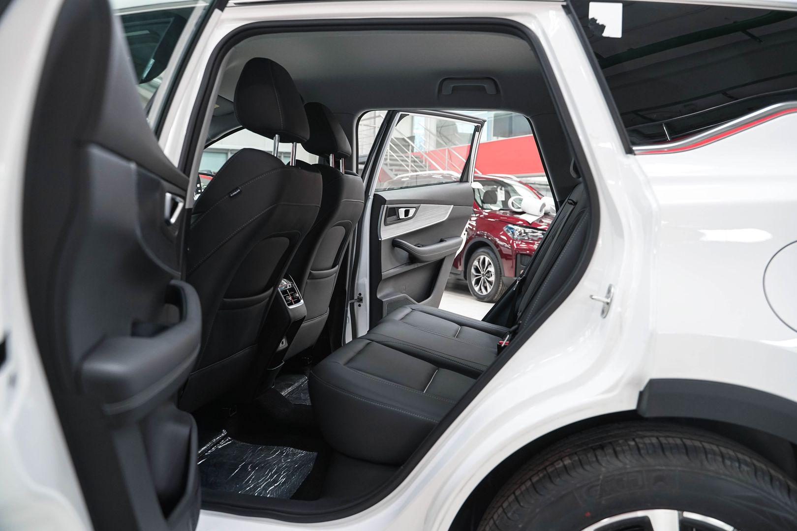 Chery Tiggo 7 Pro Max 2024, белый, ДЦ Орехово