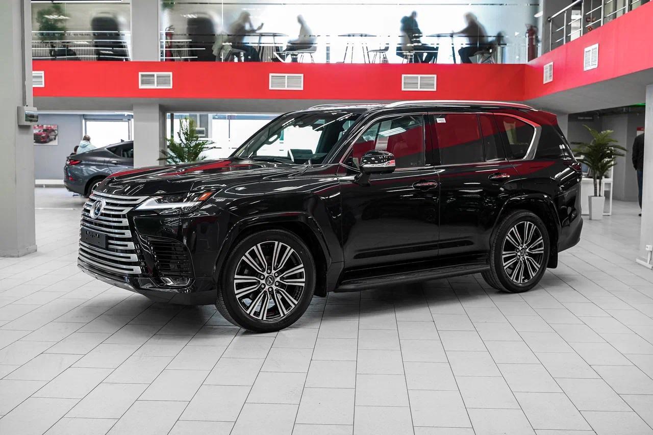 Lexus LX 2026, черный, ДЦ Орехово