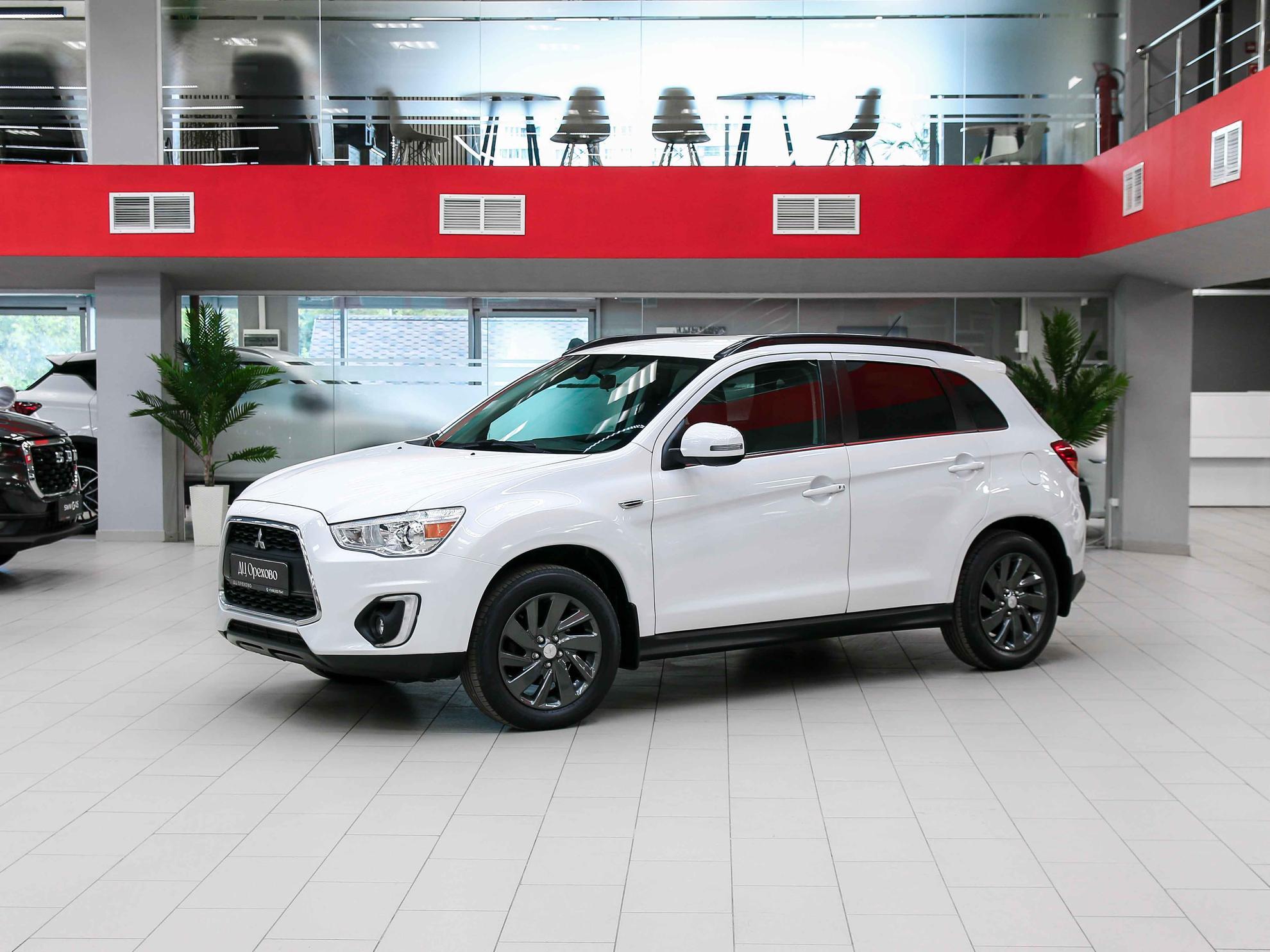 Mitsubishi ASX 2014, белый, ДЦ Орехово