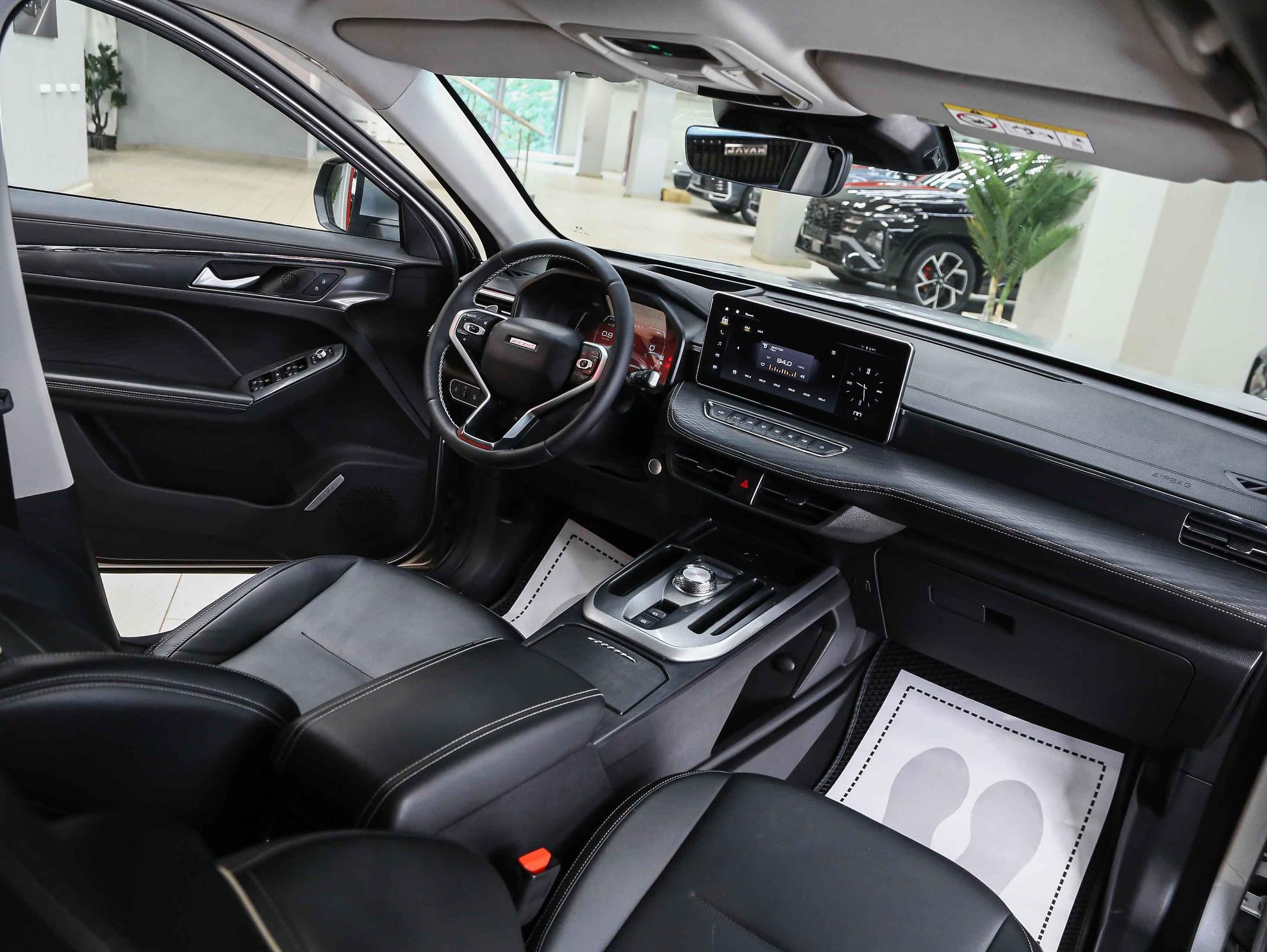Haval Jolion 2023, серый, ДЦ Орехово