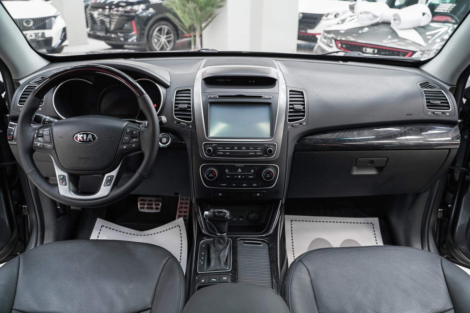 Kia Sorento 2014, серый, ДЦ Орехово