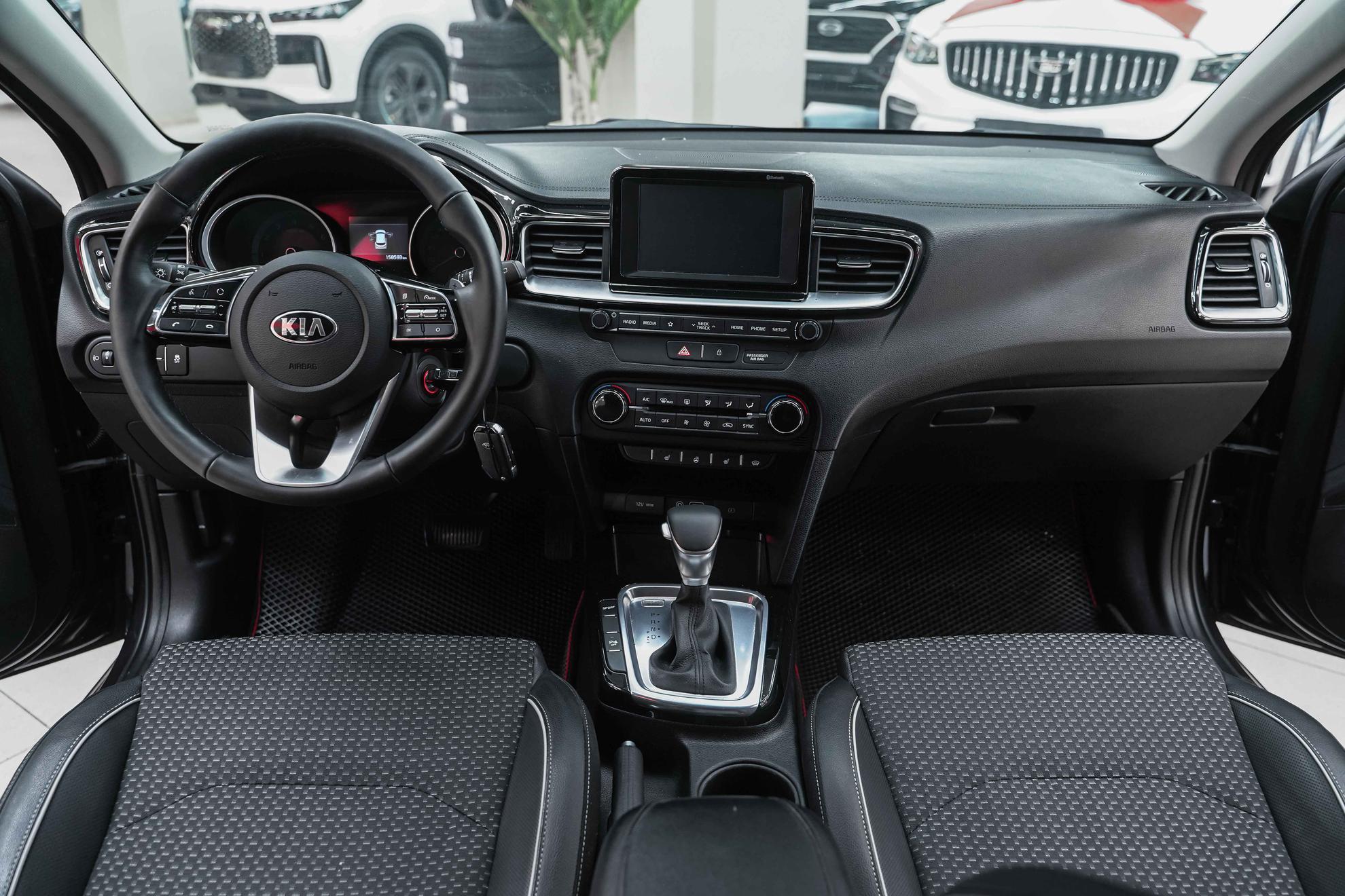 Kia Ceed 2018, черный, ДЦ Орехово