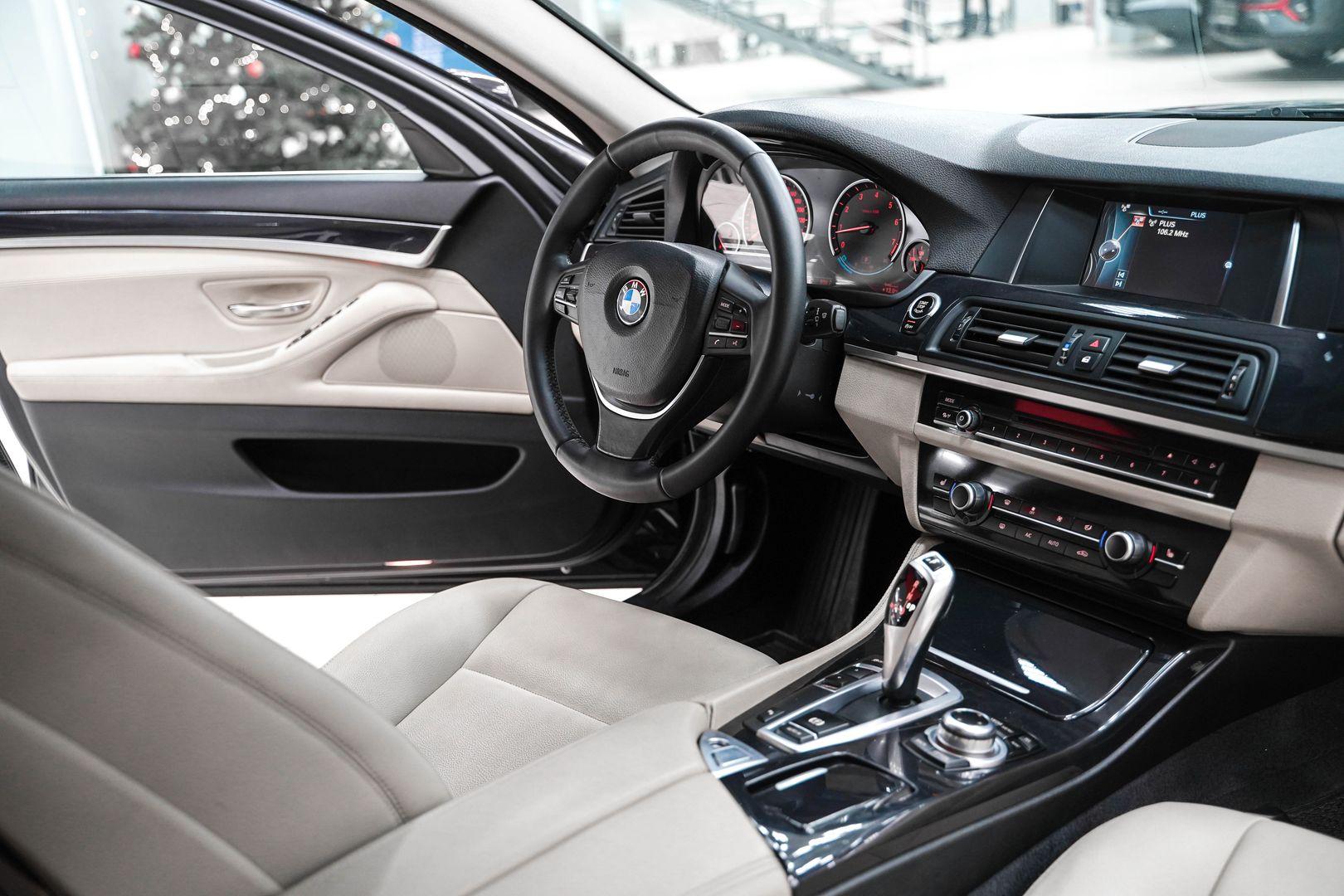 BMW 5 серии 2016, черный, ДЦ Орехово