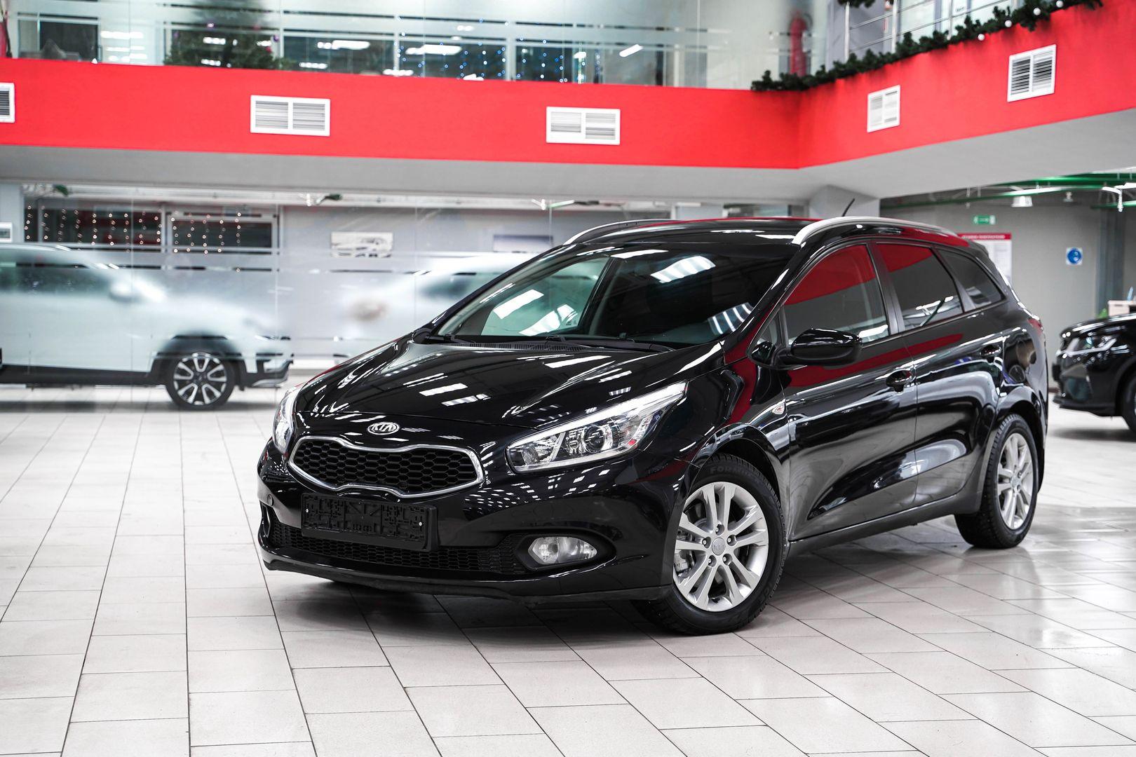 Kia Ceed 2013, черный, ДЦ Орехово
