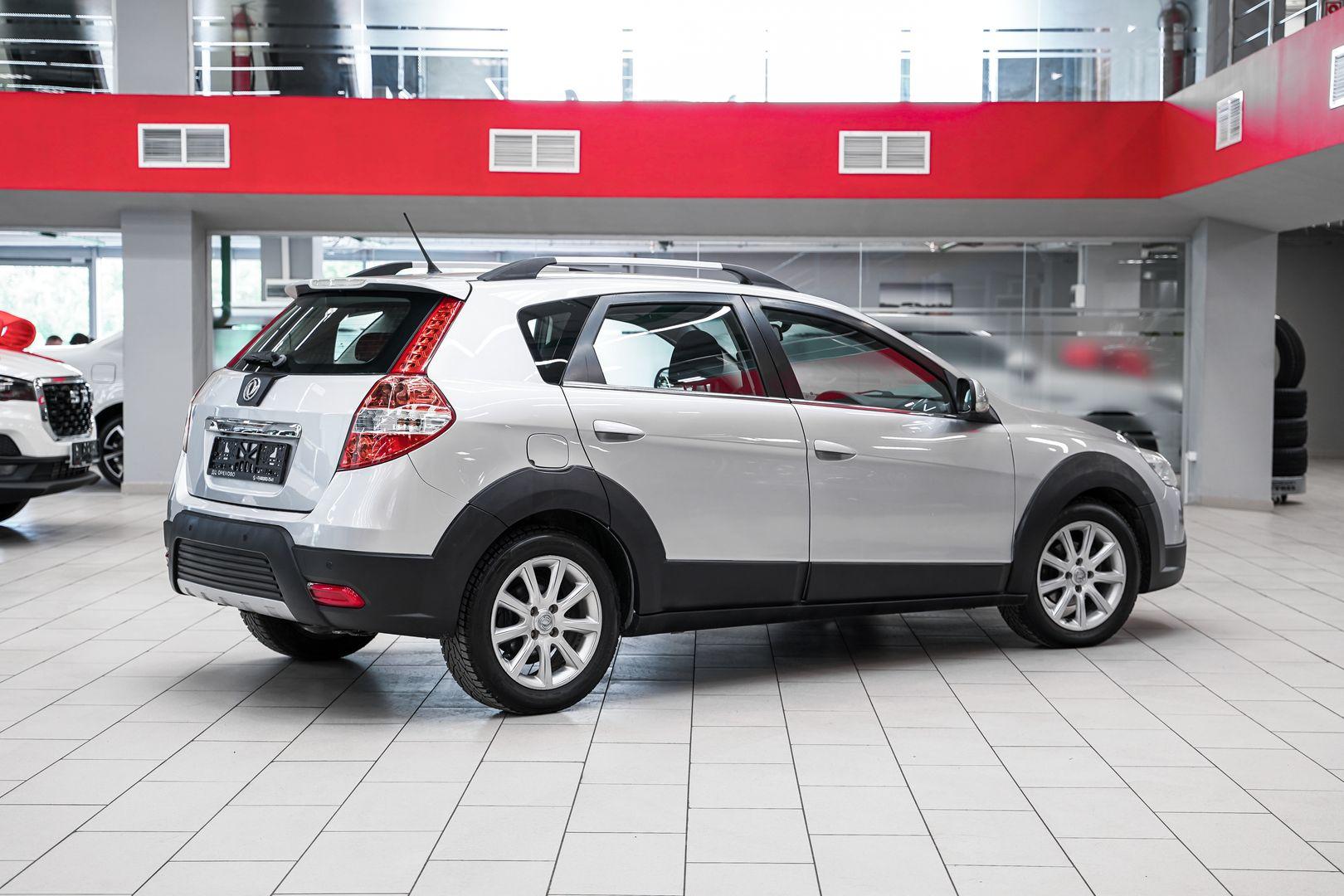 Dongfeng H30 Cross 2014, серебряный, ДЦ Орехово
