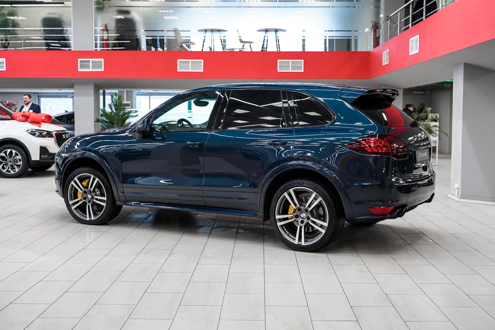 Porsche Cayenne 2013, синий, ДЦ Орехово