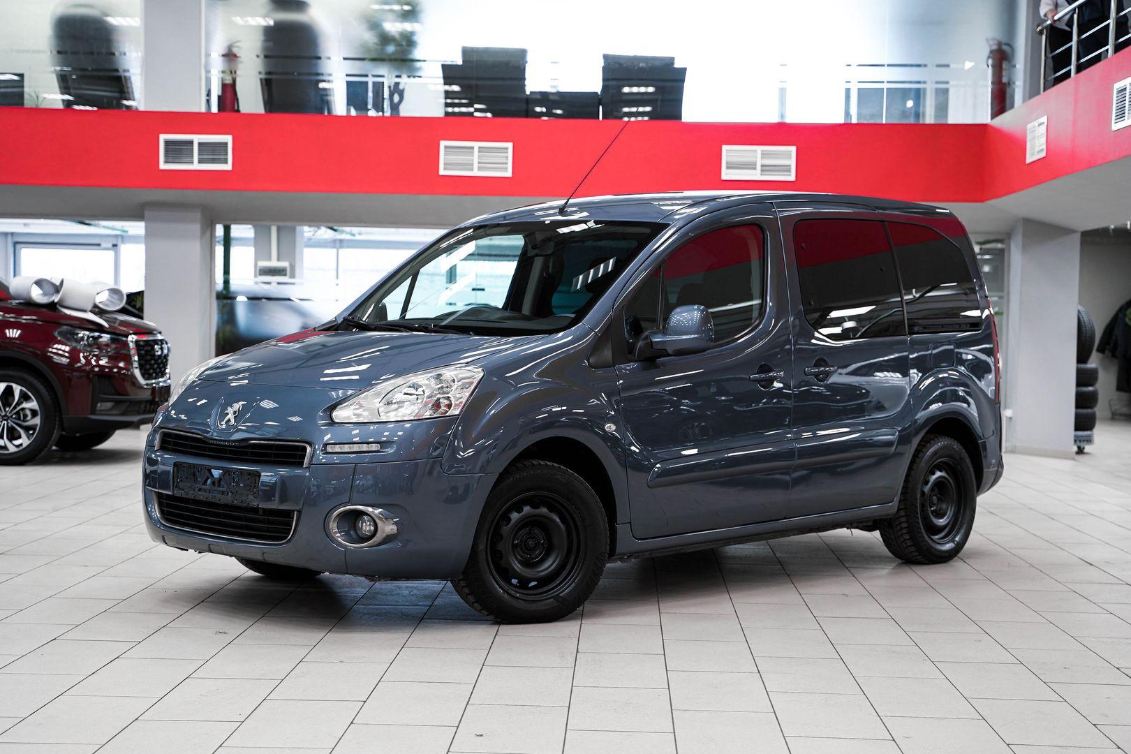 Peugeot Partner 2012, серый, ДЦ Орехово