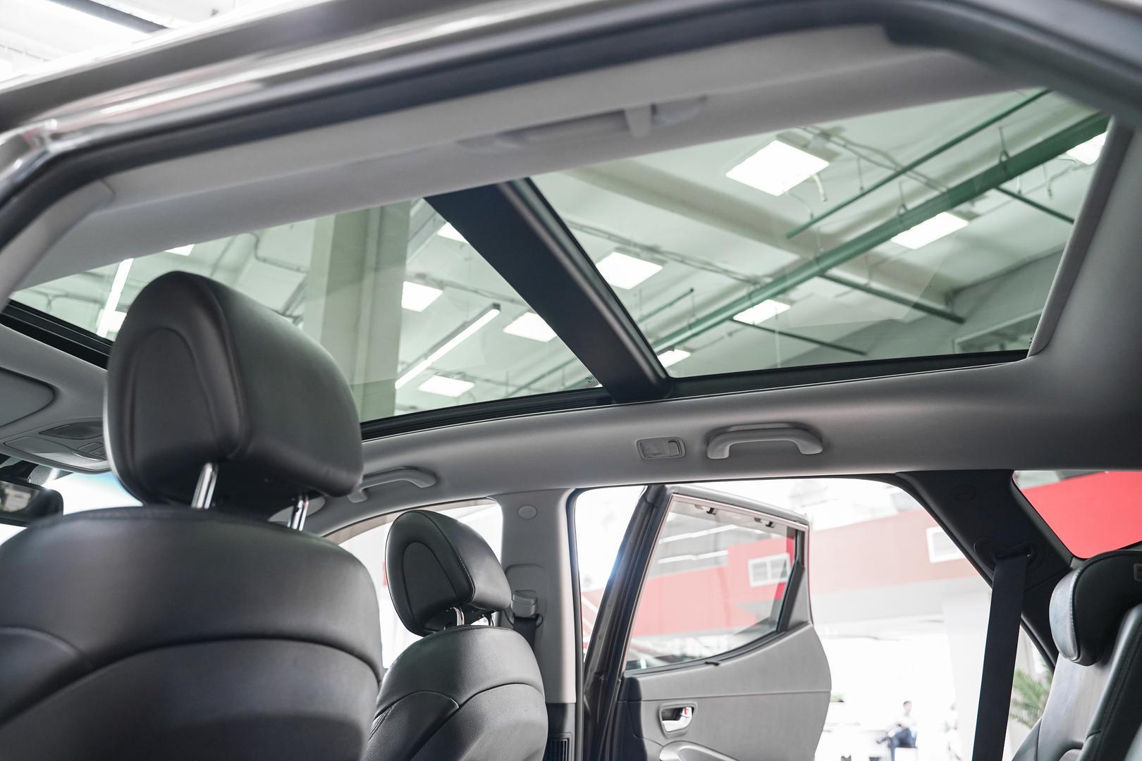 Hyundai Santa Fe 2012, коричневый, ДЦ Орехово