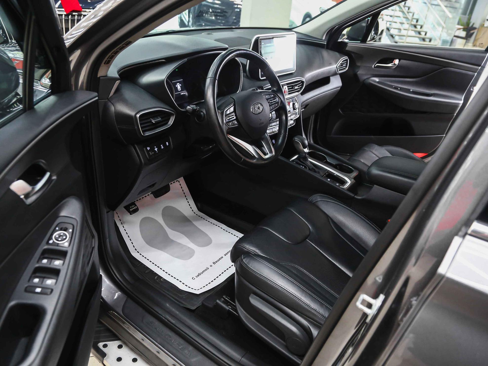 Hyundai Santa Fe 2018, серый, ДЦ Орехово