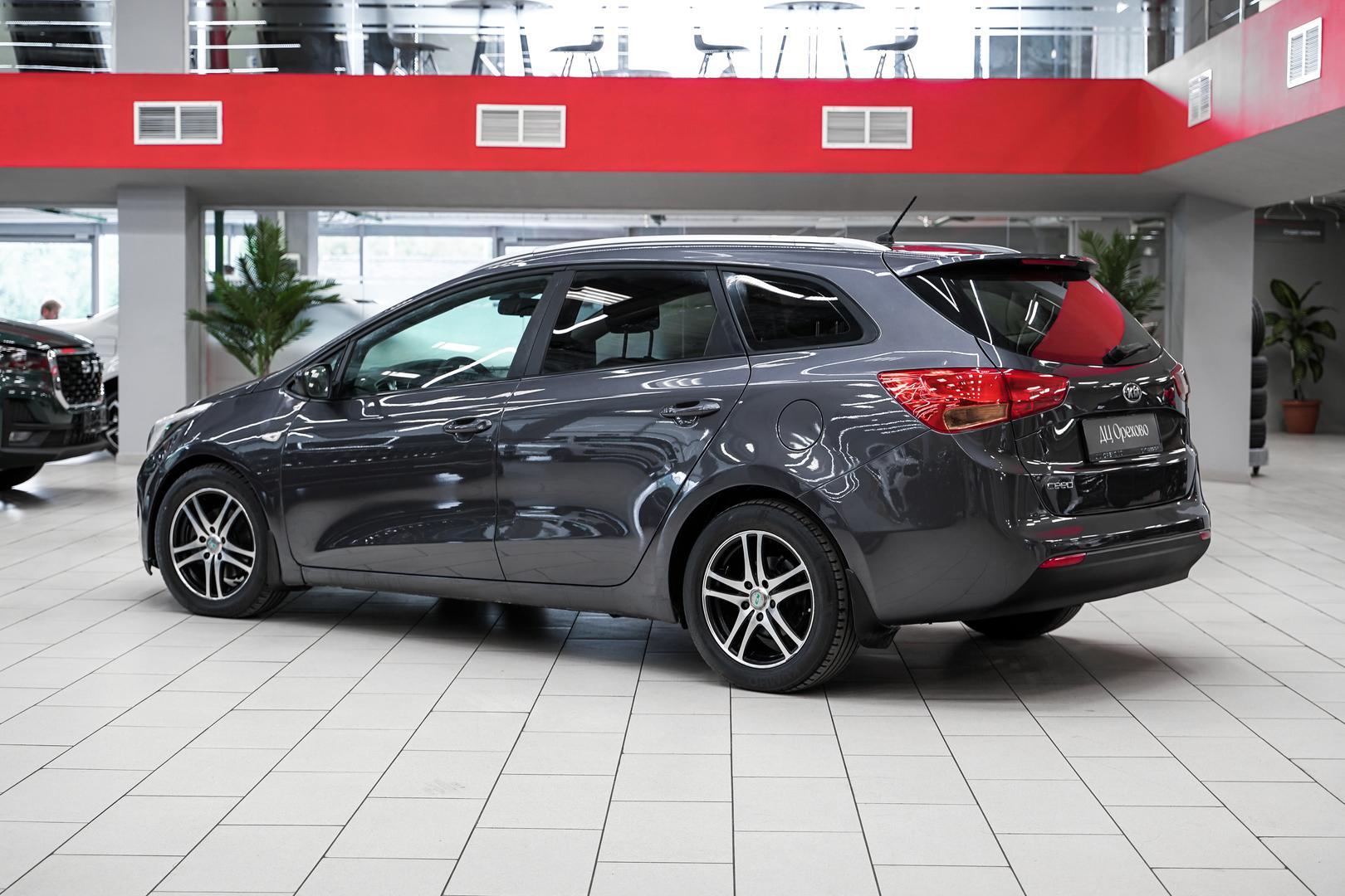 Kia Ceed 2013, серый, ДЦ Орехово