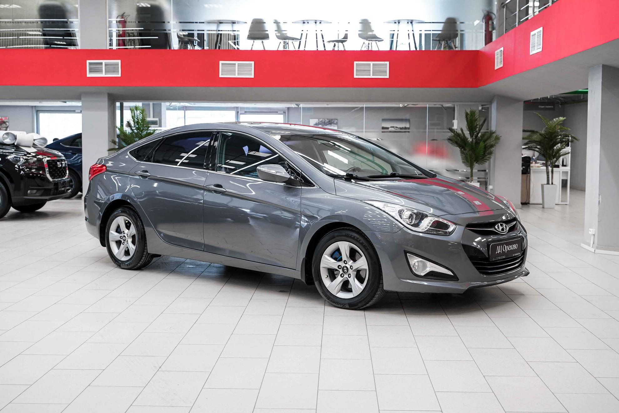 Hyundai i40 2014, серый, ДЦ Орехово