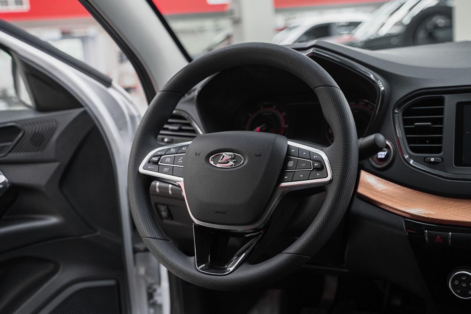 LADA (ВАЗ) Vesta 2023, белый, ДЦ Орехово