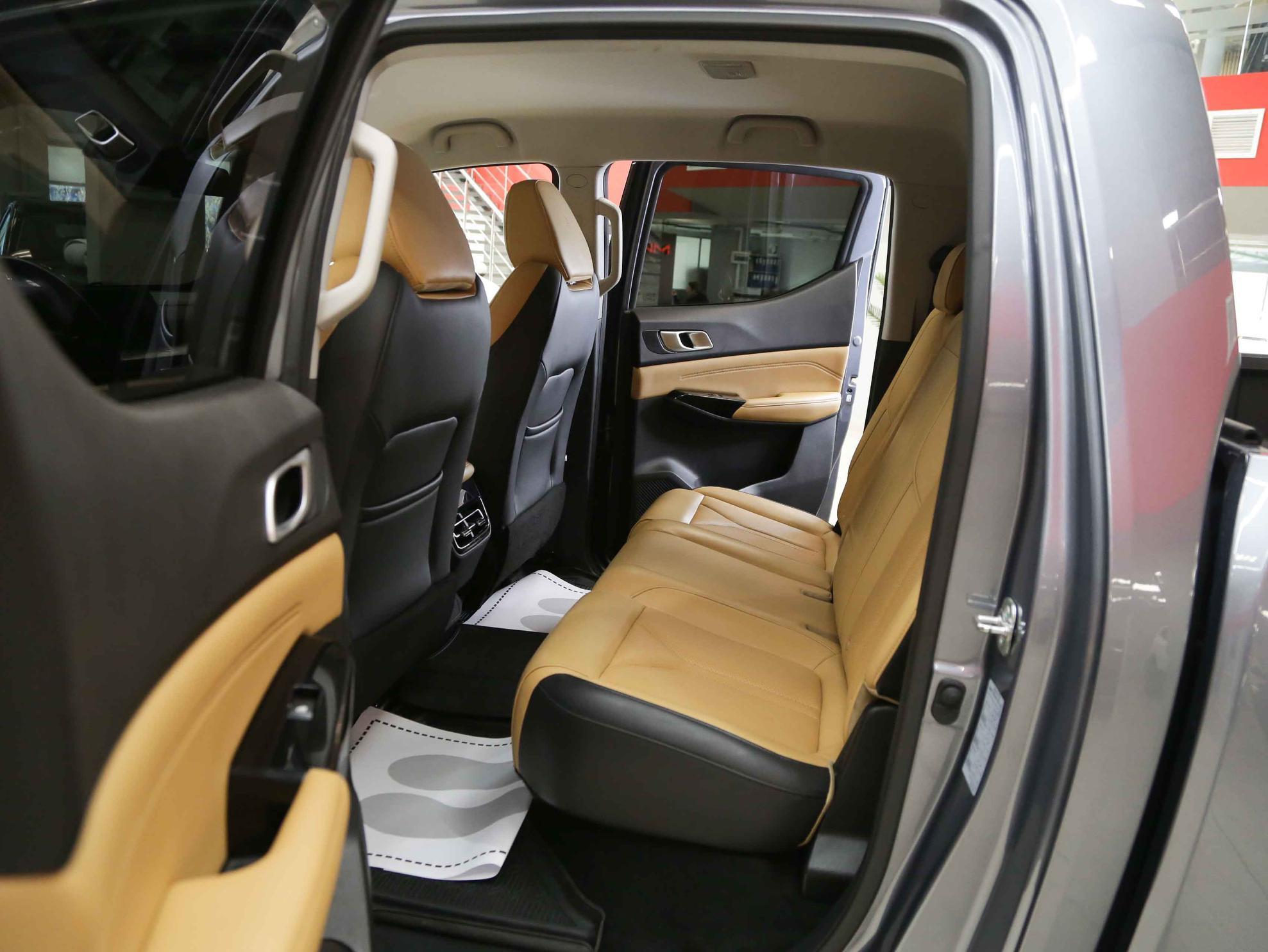 Changan Hunter Plus 2024, серый, ДЦ Орехово