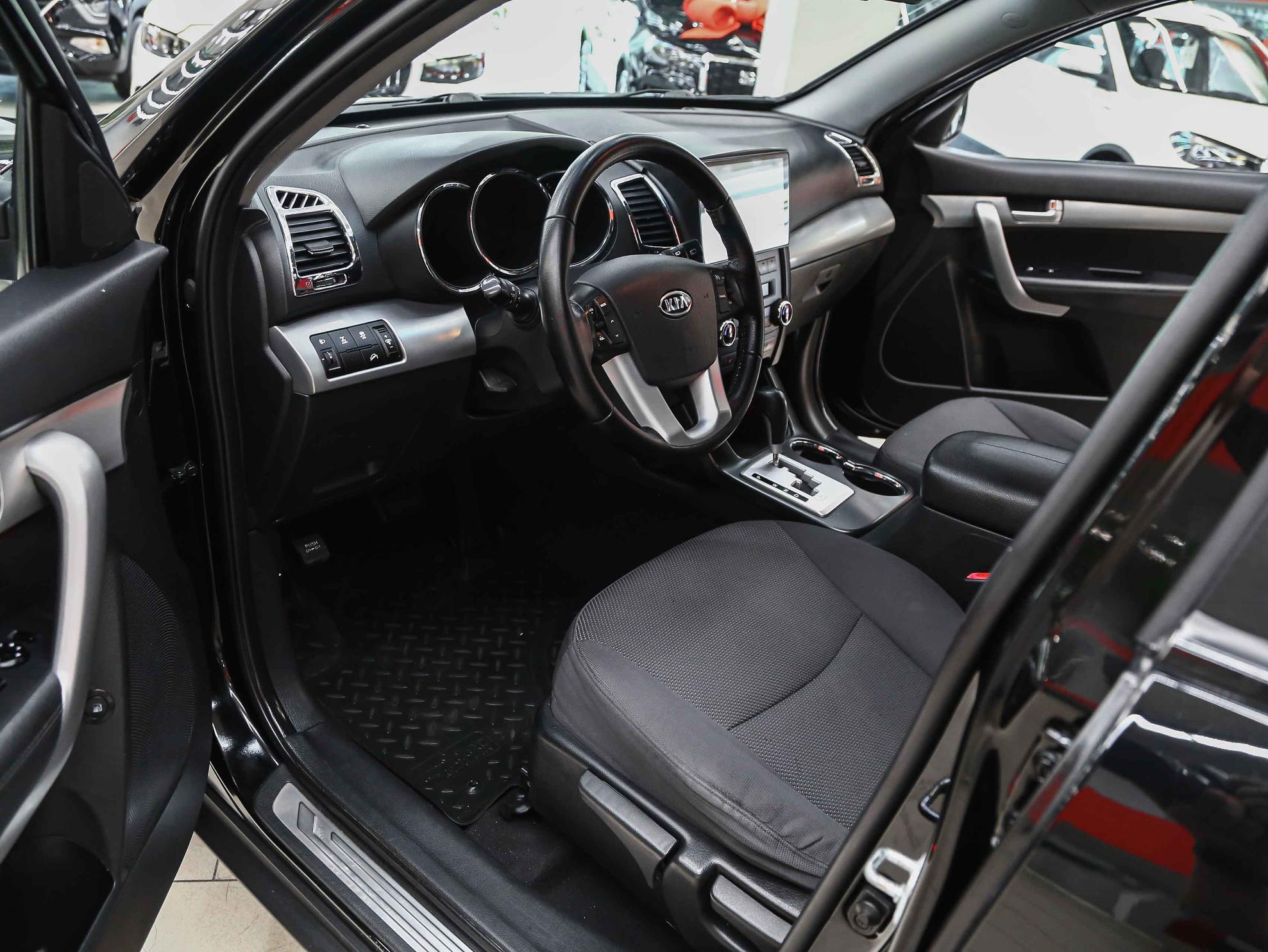 Kia Sorento 2010, черный, ДЦ Орехово