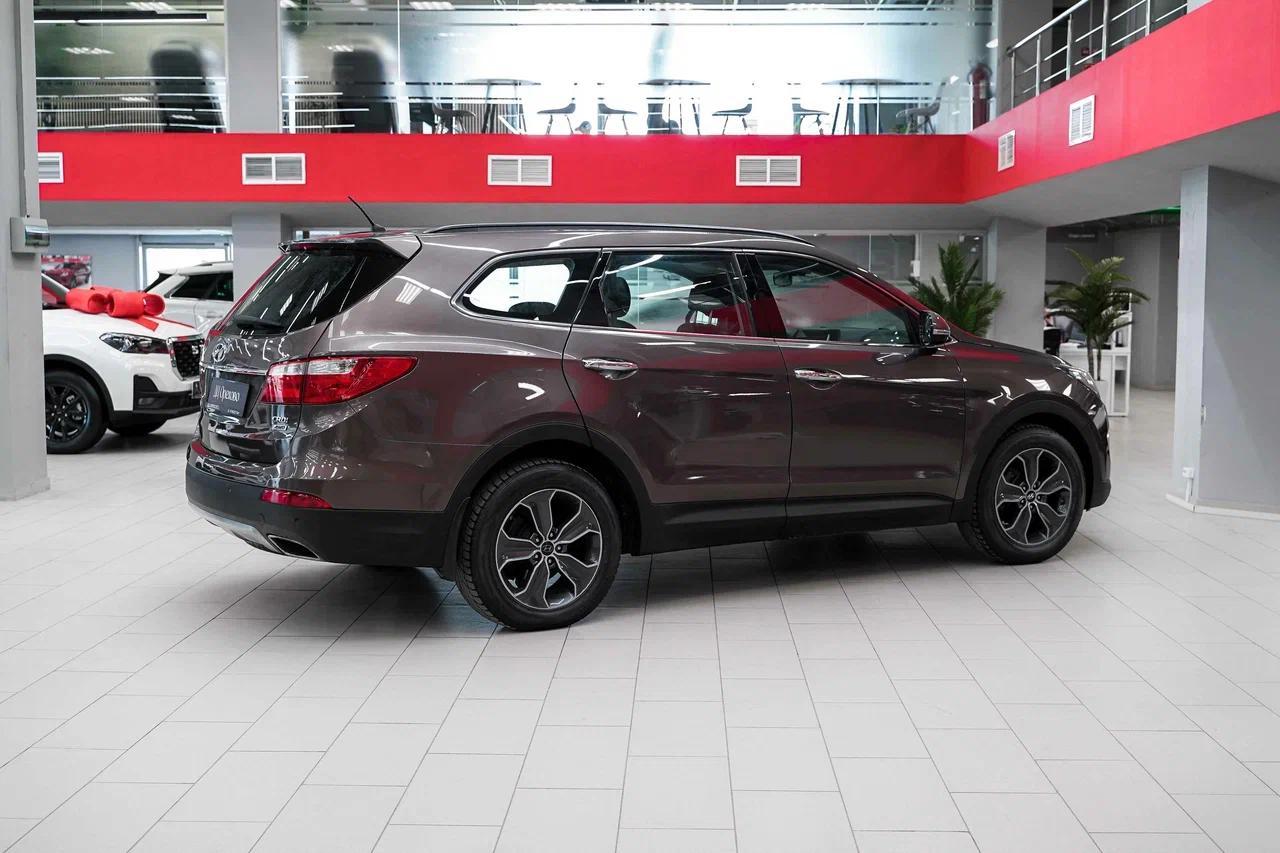 Hyundai Santa Fe 2014, коричневый, ДЦ Орехово