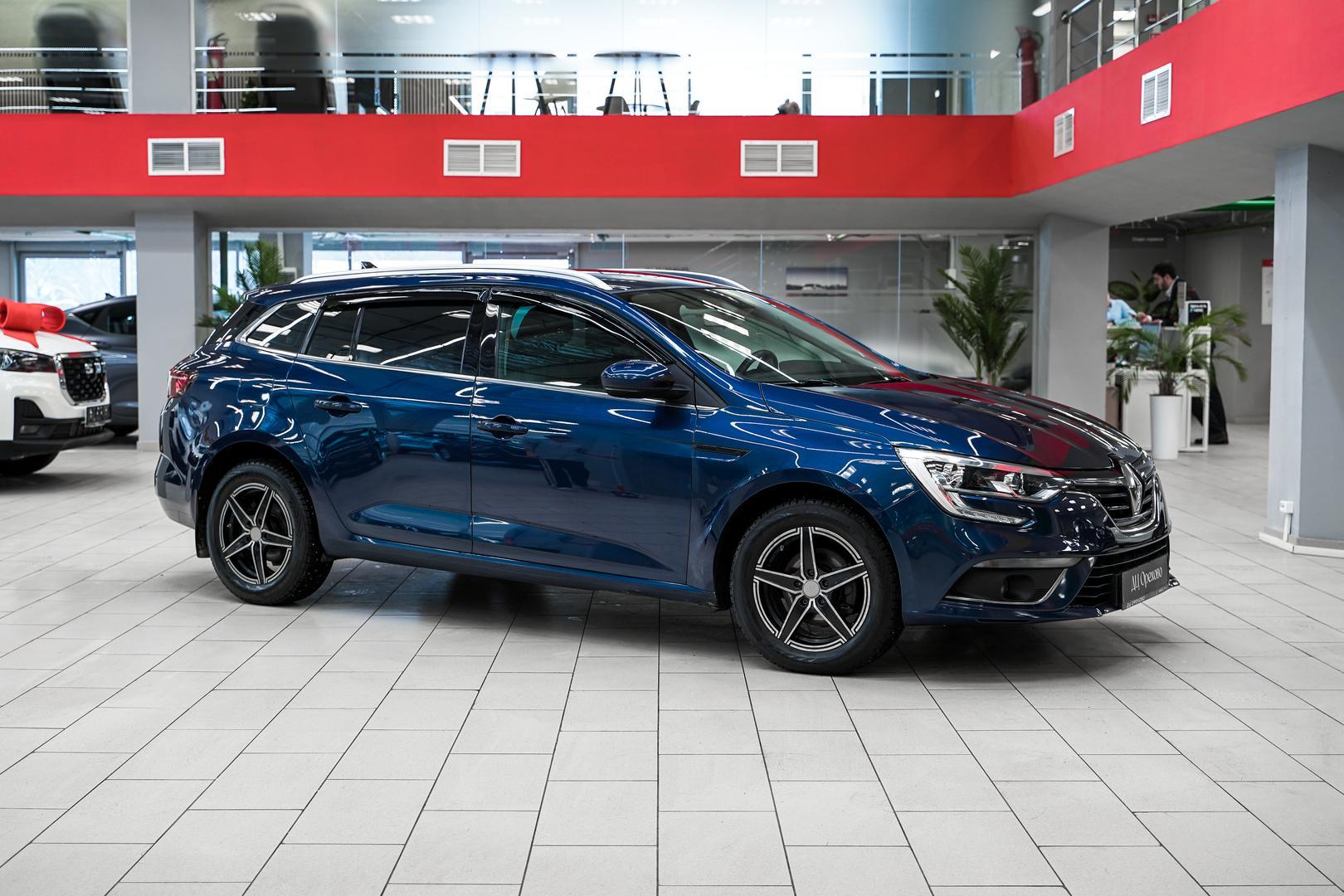 Renault Megane 2018, синий, ДЦ Орехово