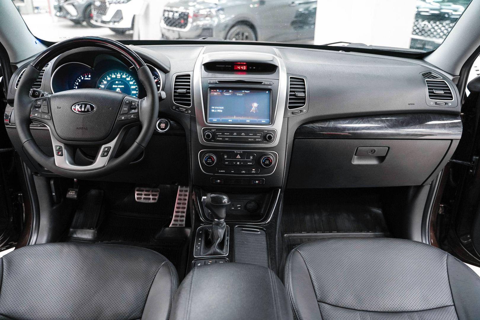 Kia Sorento 2016, коричневый, ДЦ Орехово