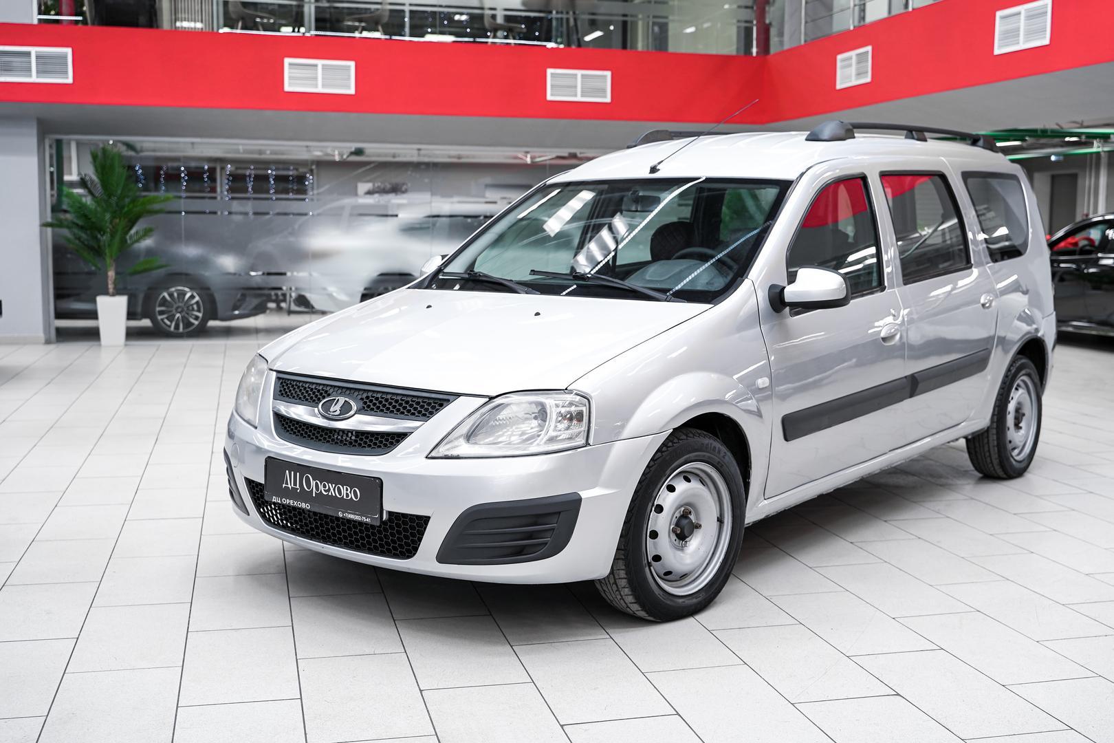 LADA (ВАЗ) Largus 2015, серебряный, ДЦ Орехово