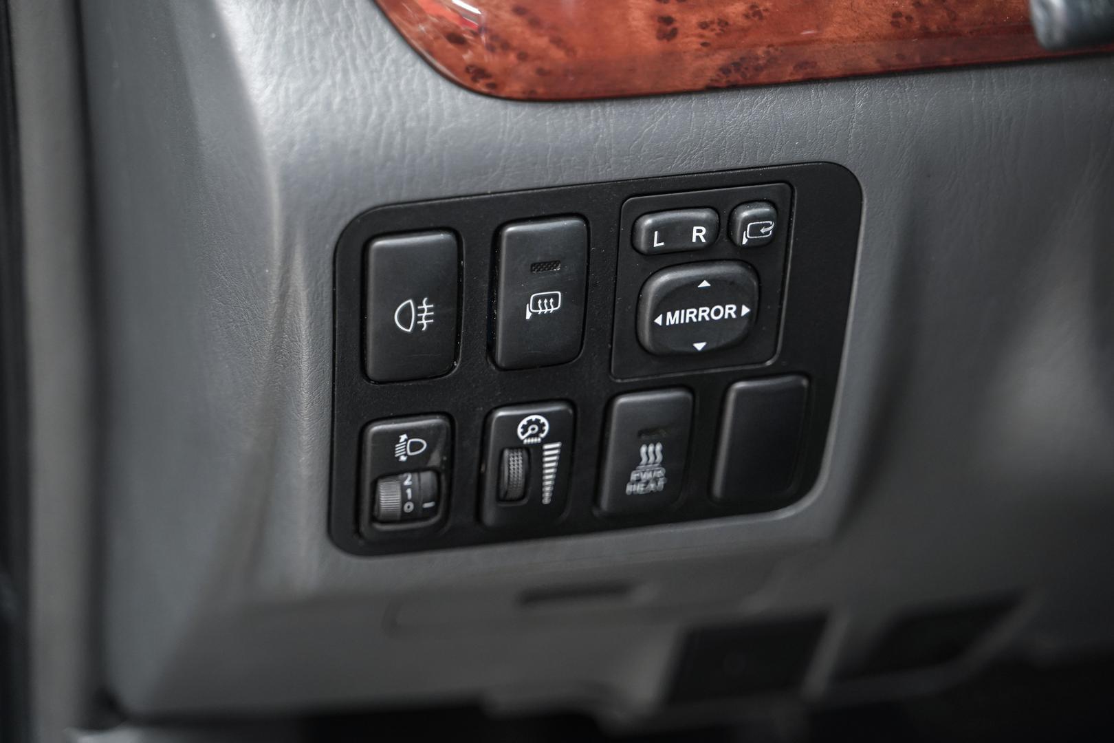 Toyota Land Cruiser Prado 2003, серый, ДЦ Орехово