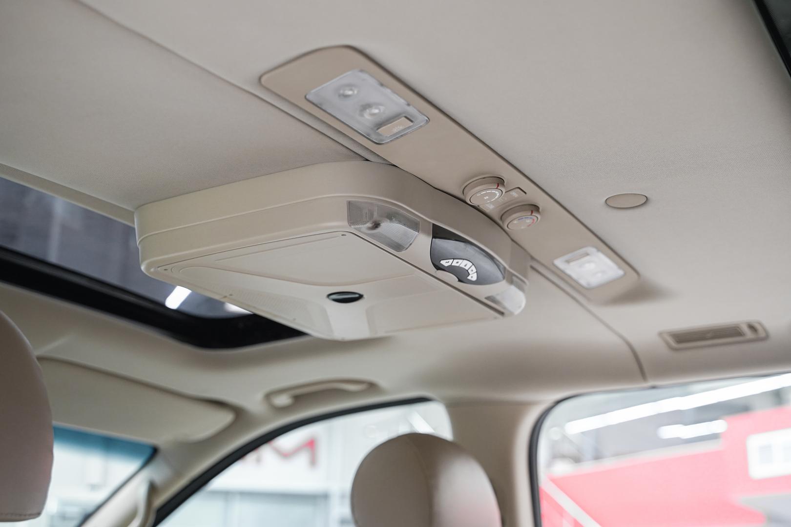 Hyundai Grand Starex 2012, черный, ДЦ Орехово