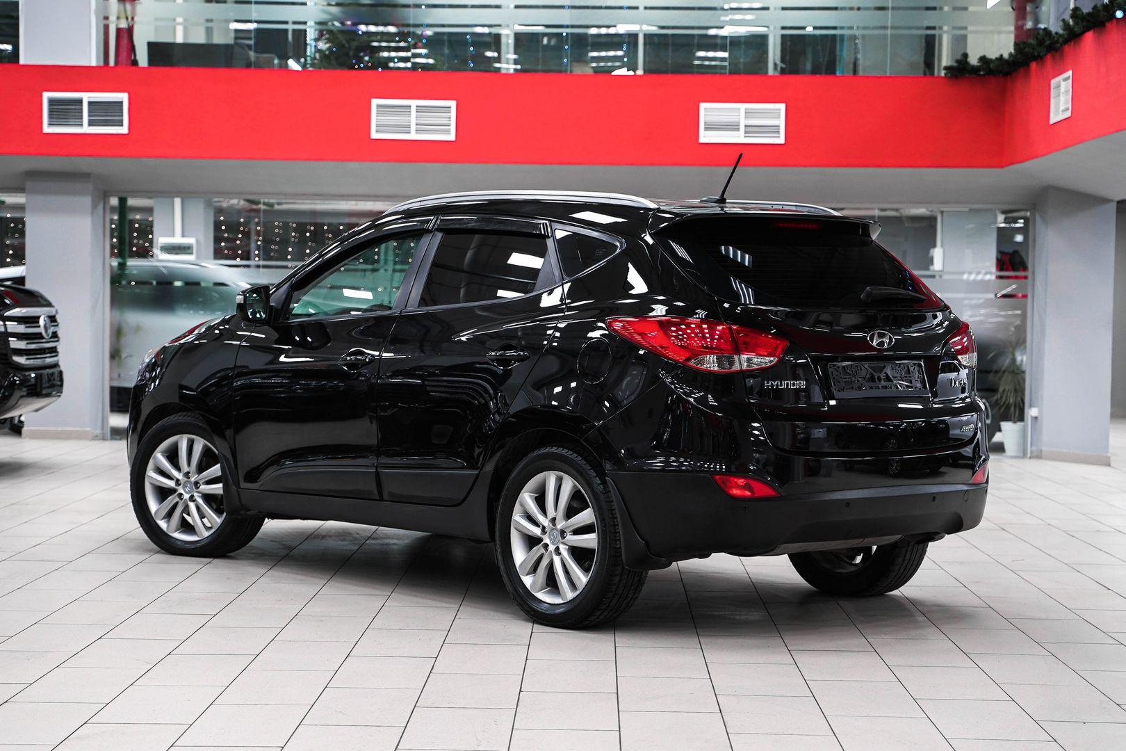 Hyundai ix35 2012, черный, ДЦ Орехово