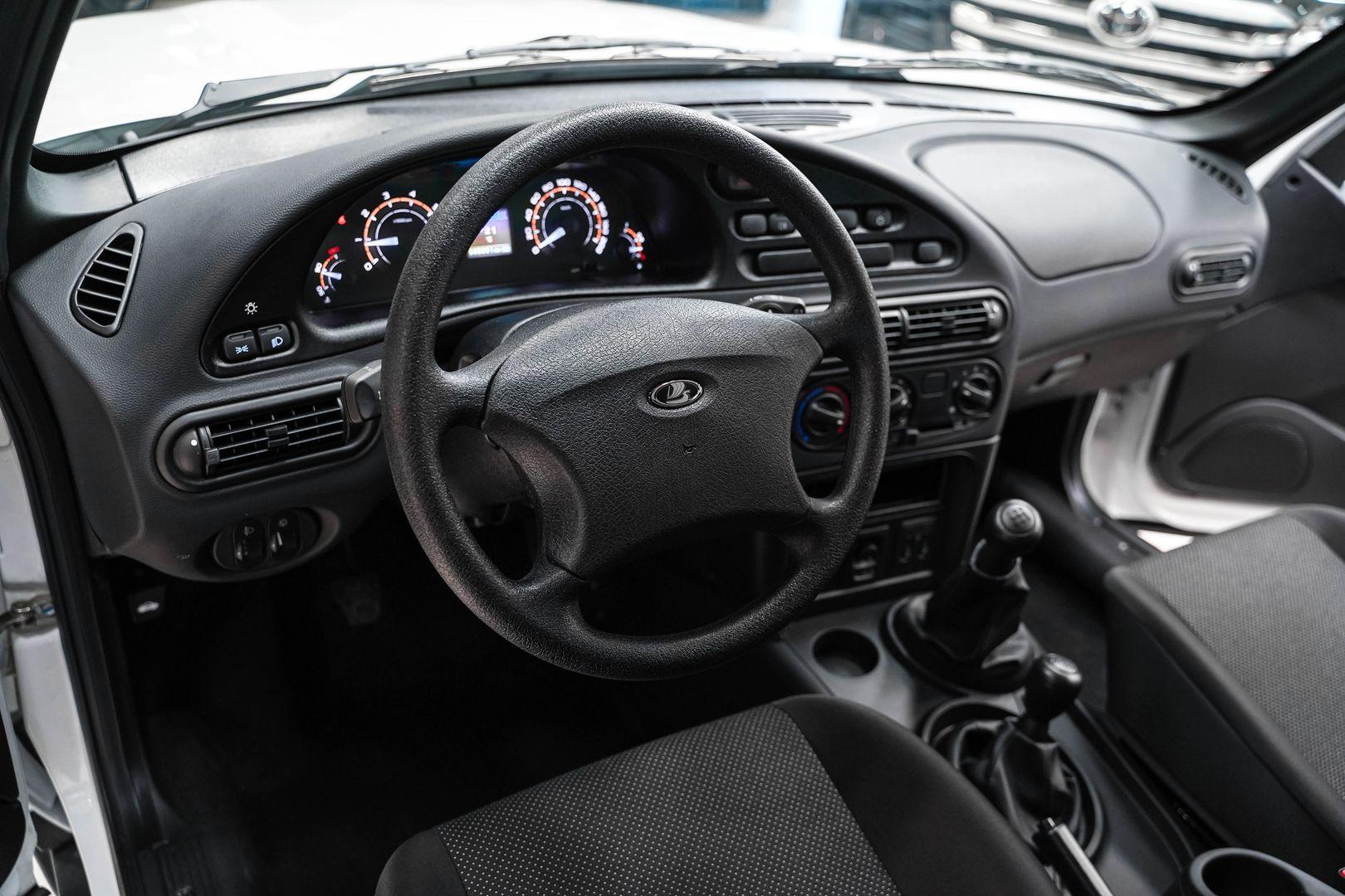 LADA (ВАЗ) Niva Travel 2024, белый, ДЦ Орехово