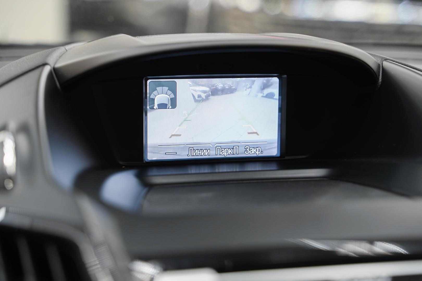 Ford Kuga 2013, зеленый, ДЦ Орехово