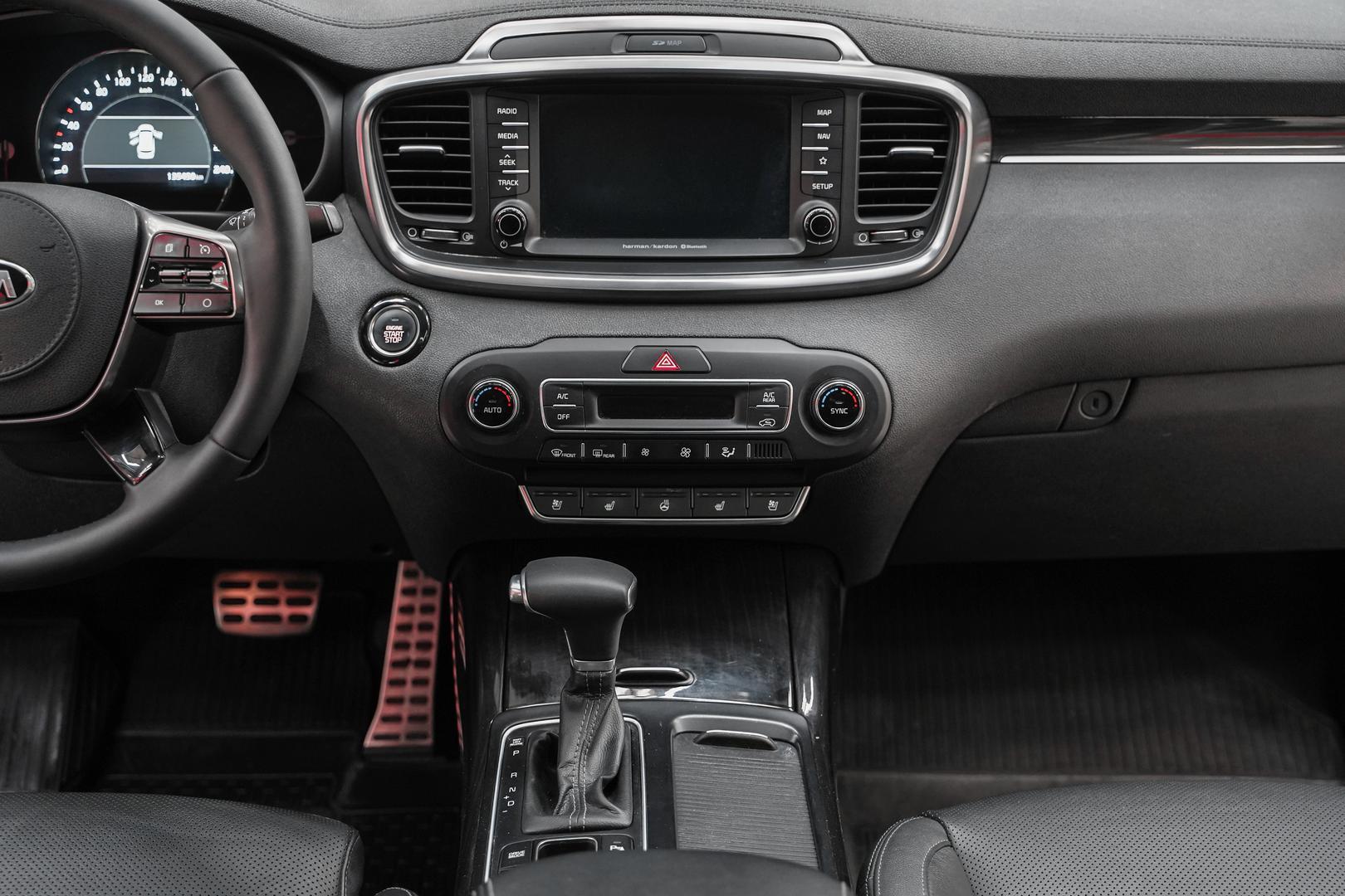 Kia Sorento 2018, серый, ДЦ Орехово