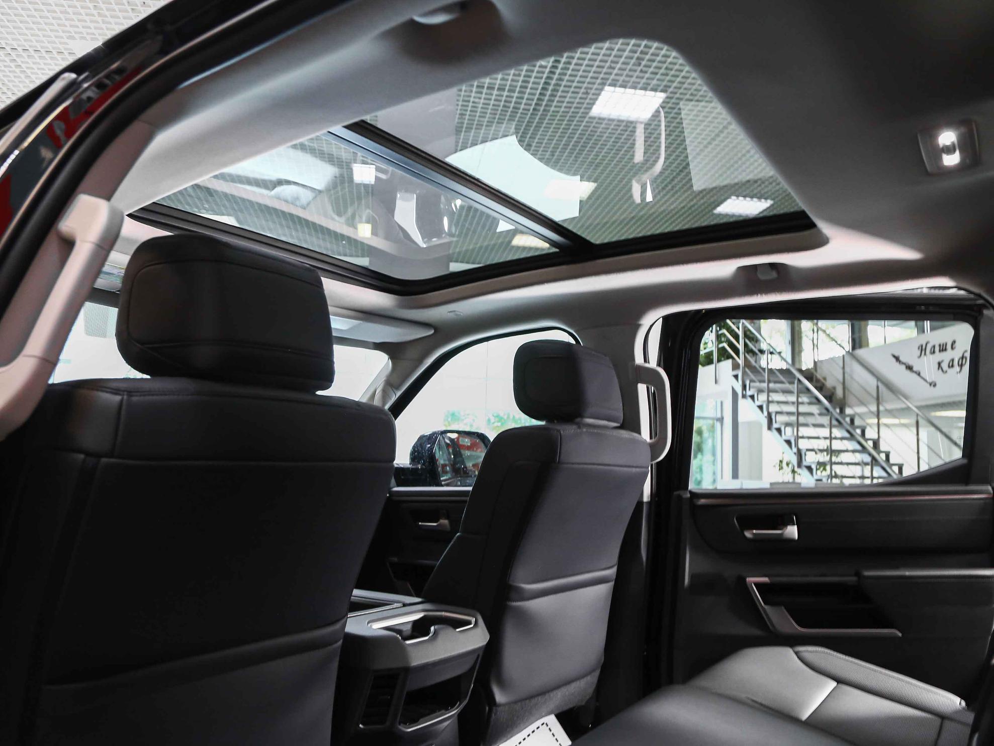 Toyota Tundra 2023, черный, ДЦ Орехово