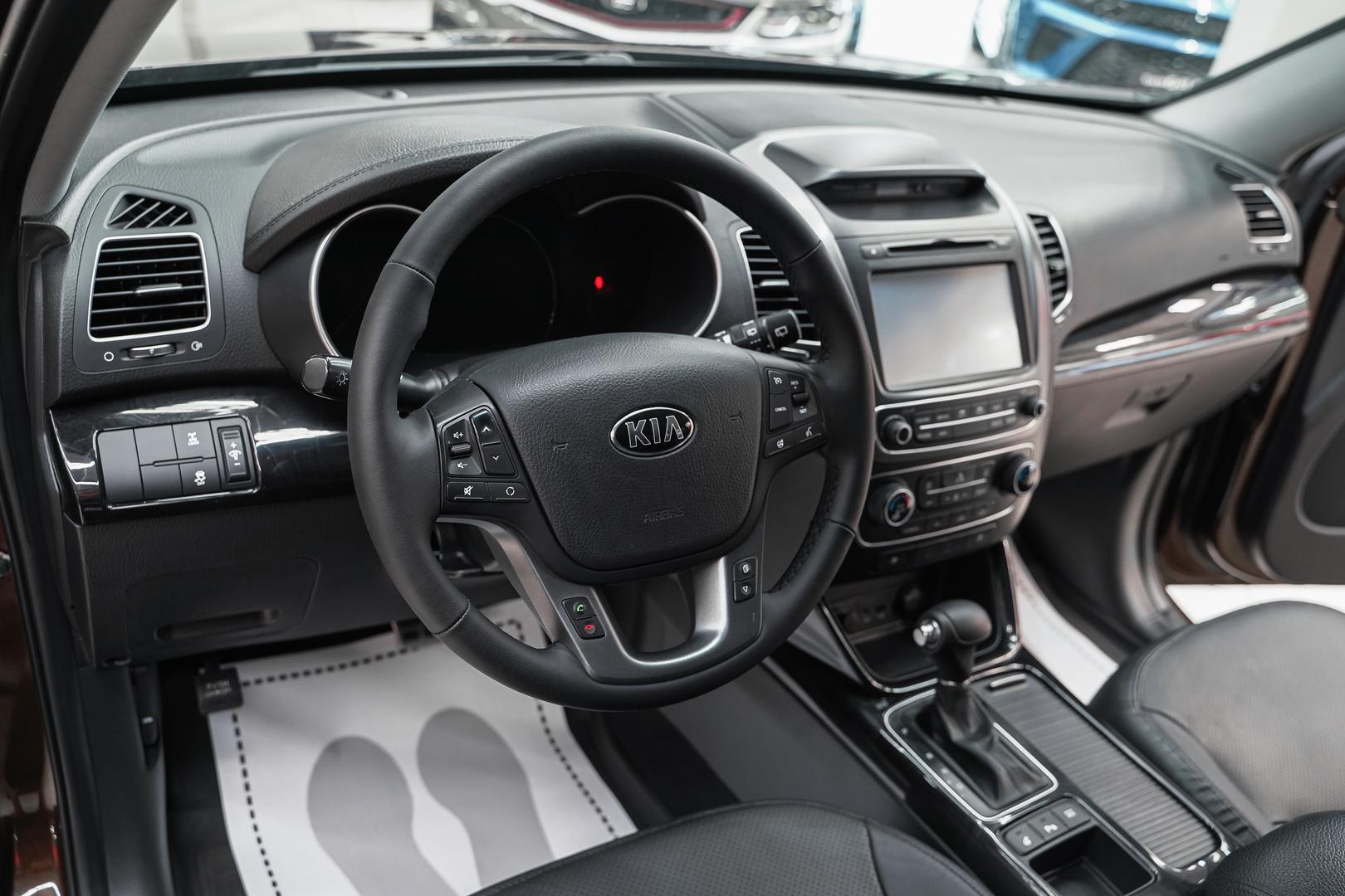 Kia Sorento 2015, коричневый, ДЦ Орехово