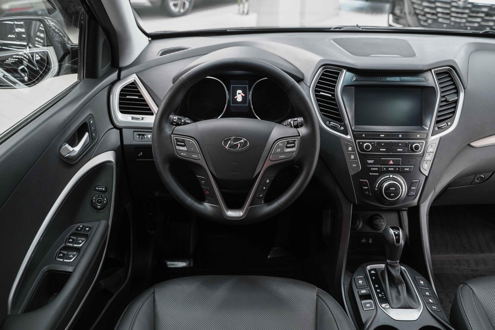 Hyundai Santa Fe 2017, черный, ДЦ Орехово