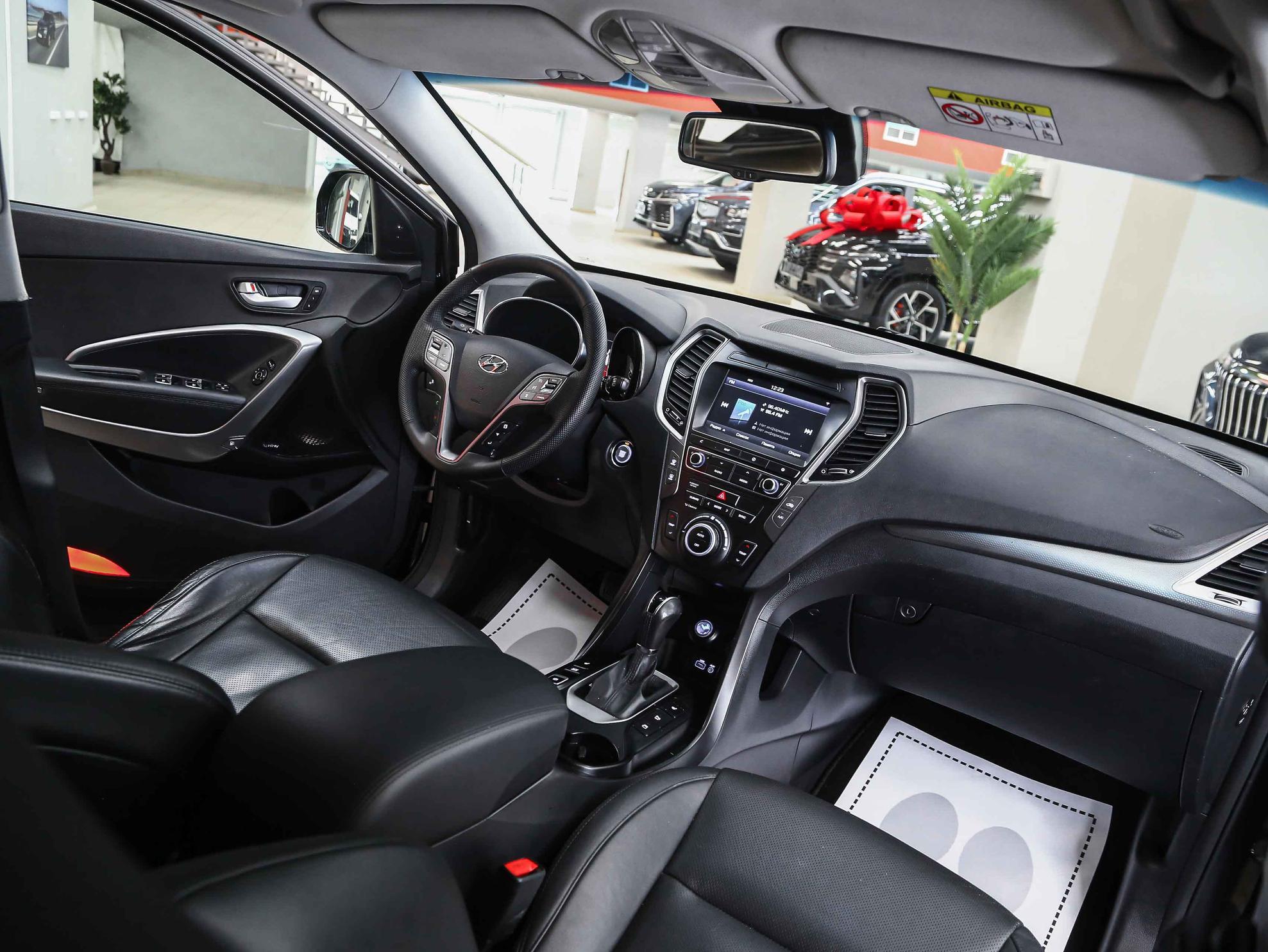 Hyundai Santa Fe 2017, коричневый, ДЦ Орехово